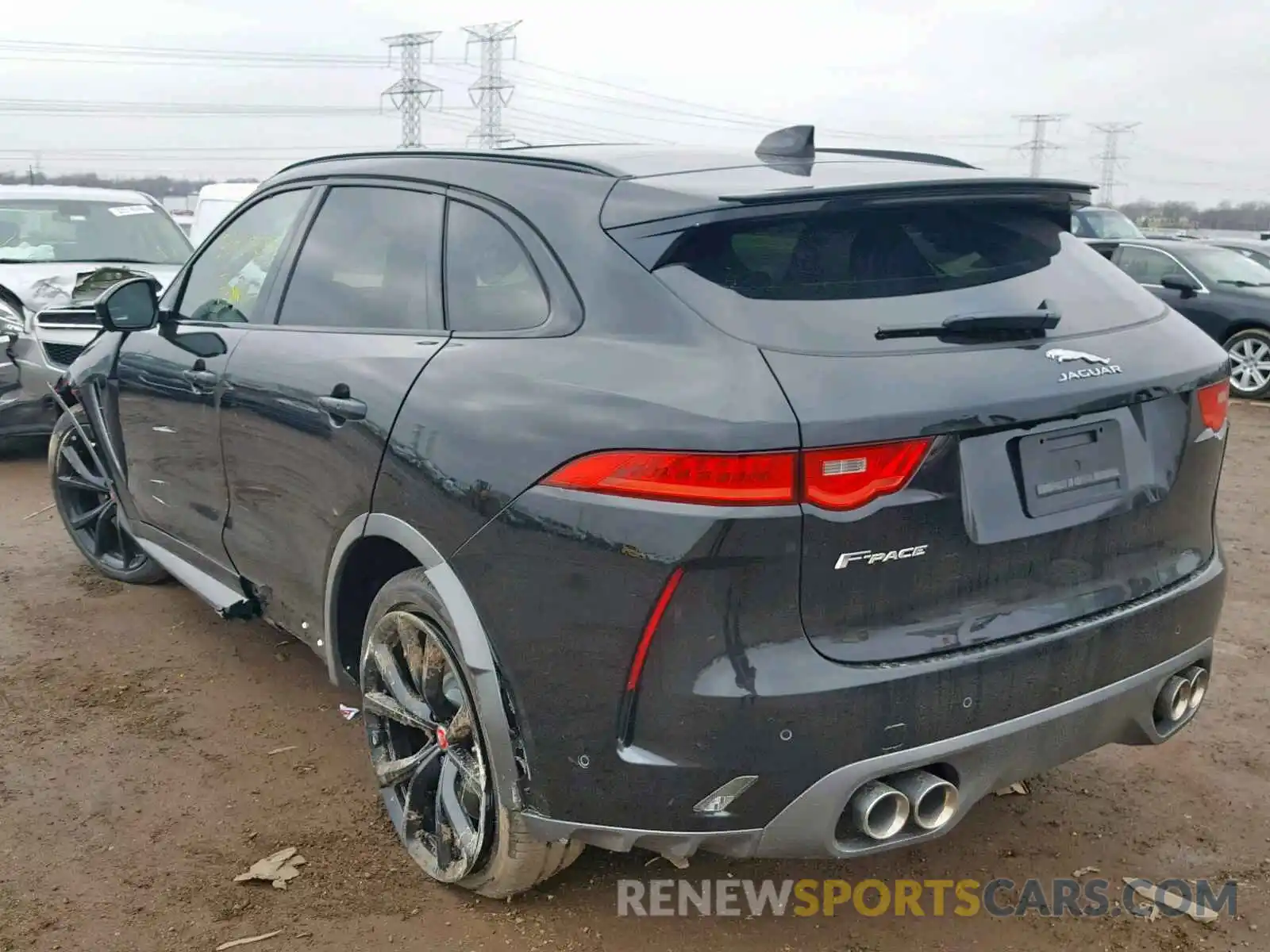 3 Фотография поврежденного автомобиля SADCZ2EE1KA607965 JAGUAR F-PACE SVR 2019