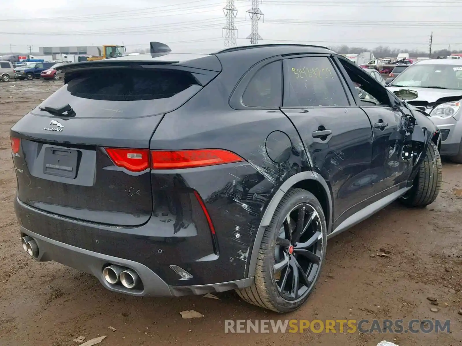 4 Фотография поврежденного автомобиля SADCZ2EE1KA607965 JAGUAR F-PACE SVR 2019