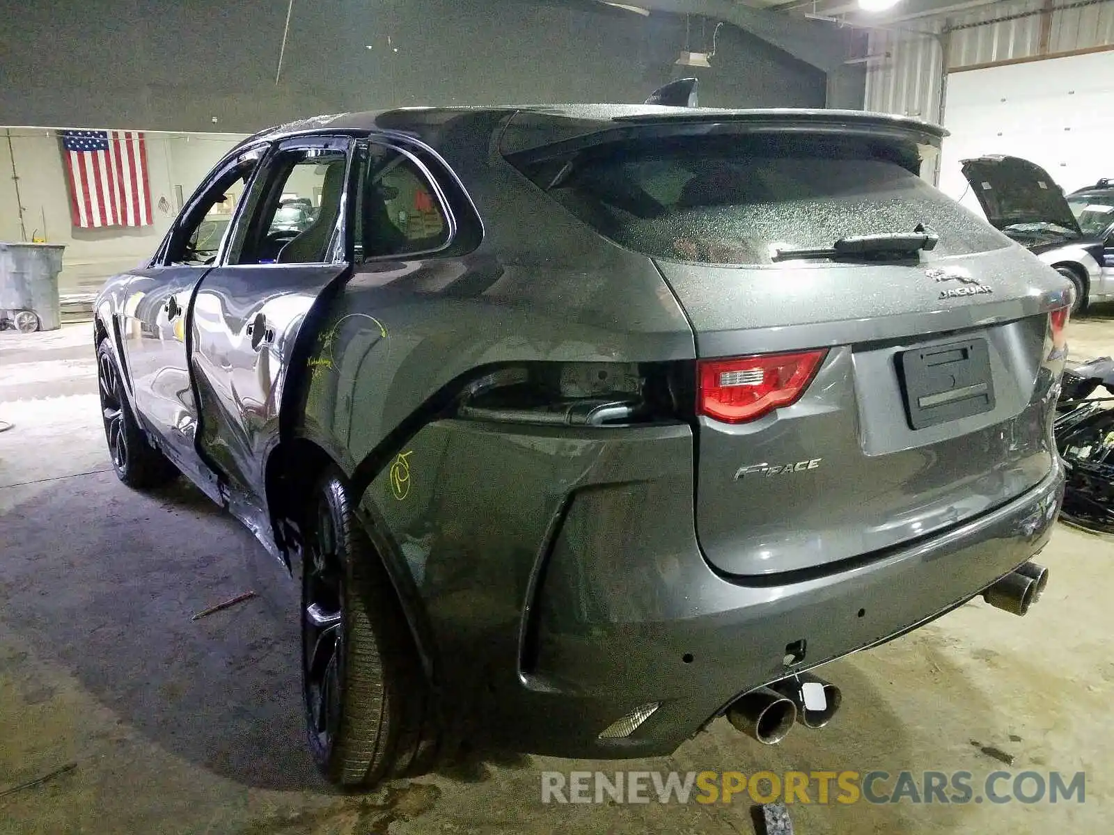 3 Photograph of a damaged car SADCZ2EE5KA613316 JAGUAR F-PACE SVR 2019