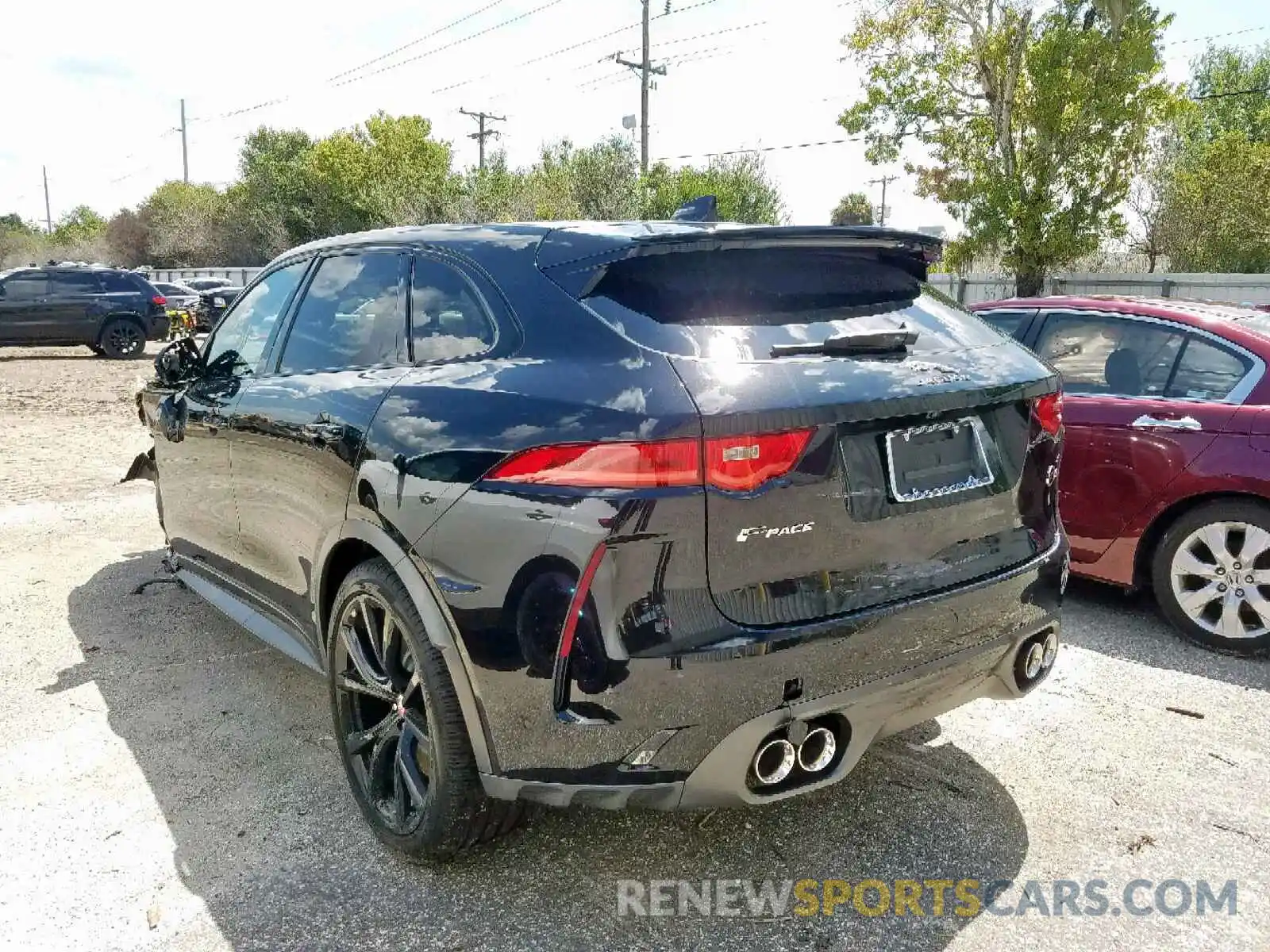 3 Photograph of a damaged car SADCZ2EE8LA617345 JAGUAR F-PACE SVR 2020