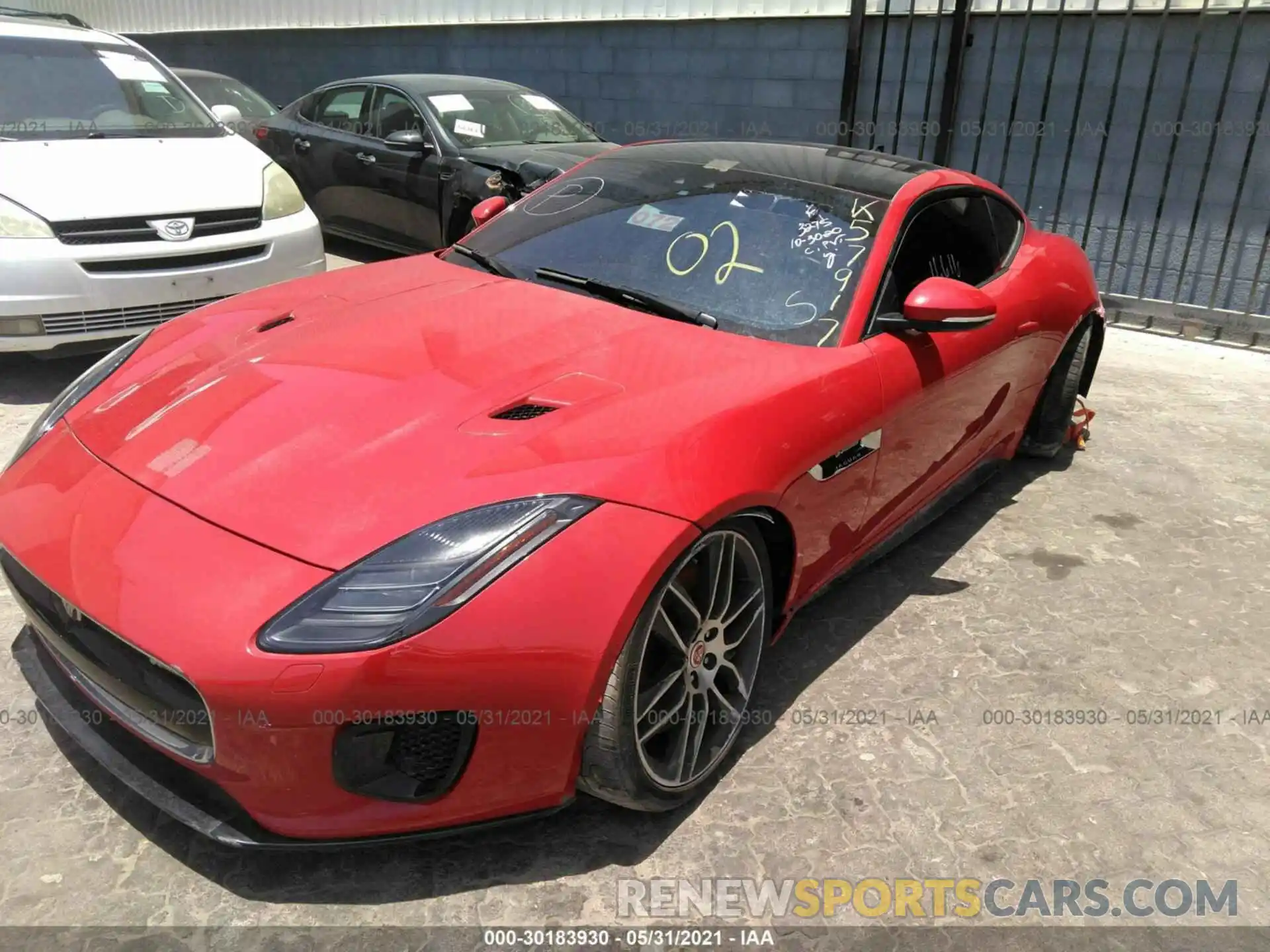 2 Фотография поврежденного автомобиля 00000000000K57917 JAGUAR F-TYPE 2019