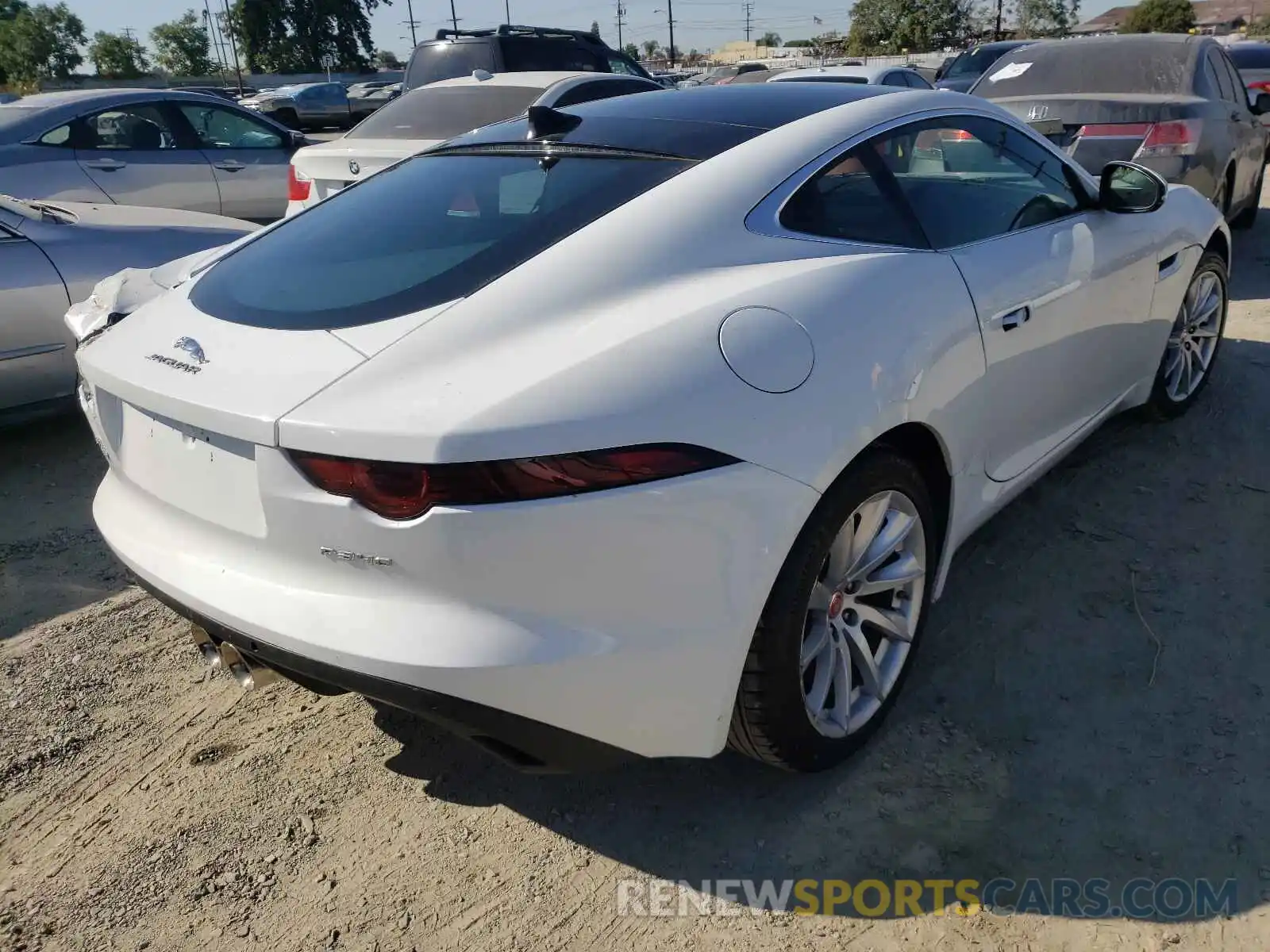 4 Photograph of a damaged car SAJDD1EV2KCK62394 JAGUAR F-TYPE 2019