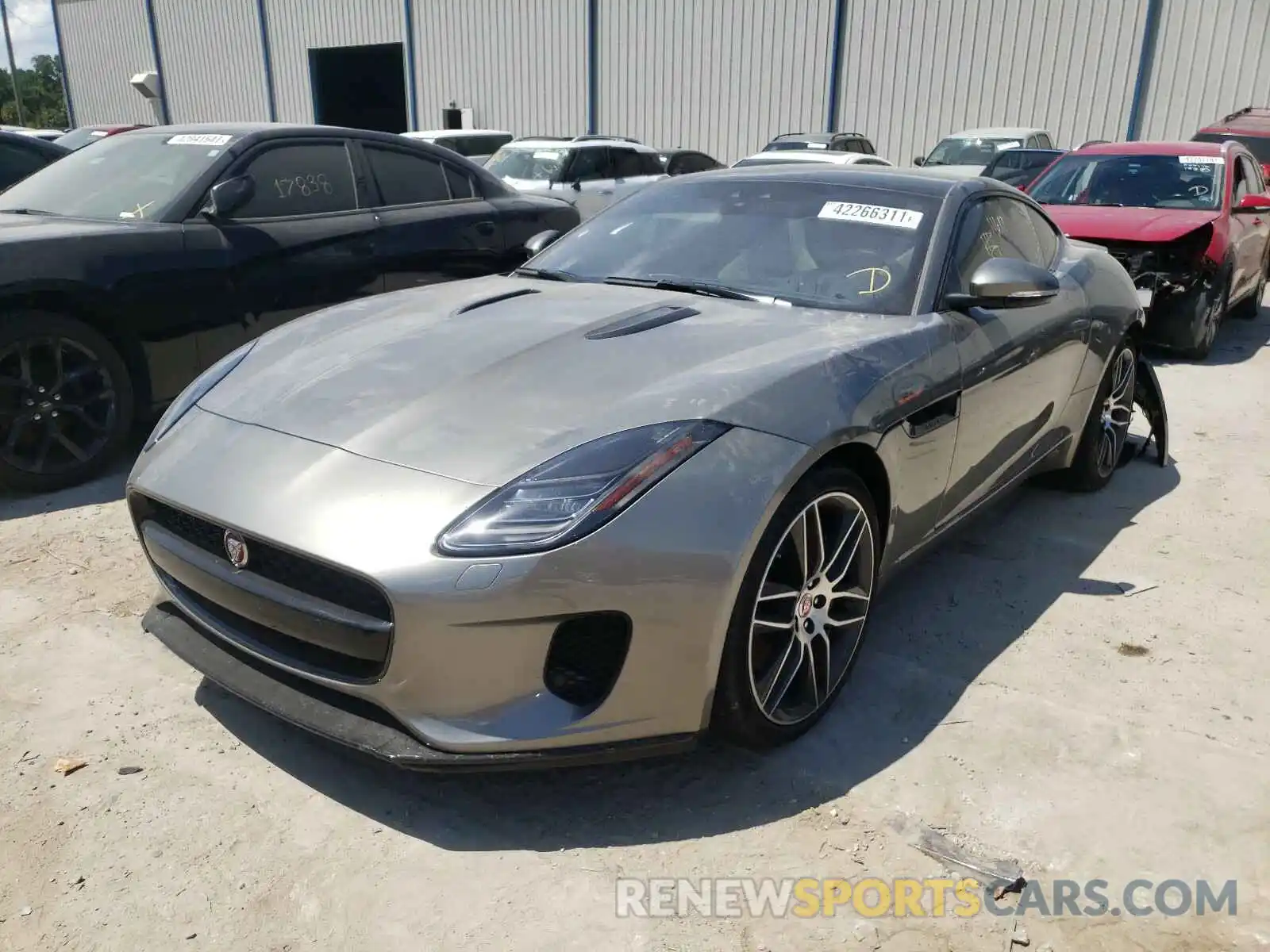 2 Фотография поврежденного автомобиля SAJDD1EV8KCK57930 JAGUAR F-TYPE 2019