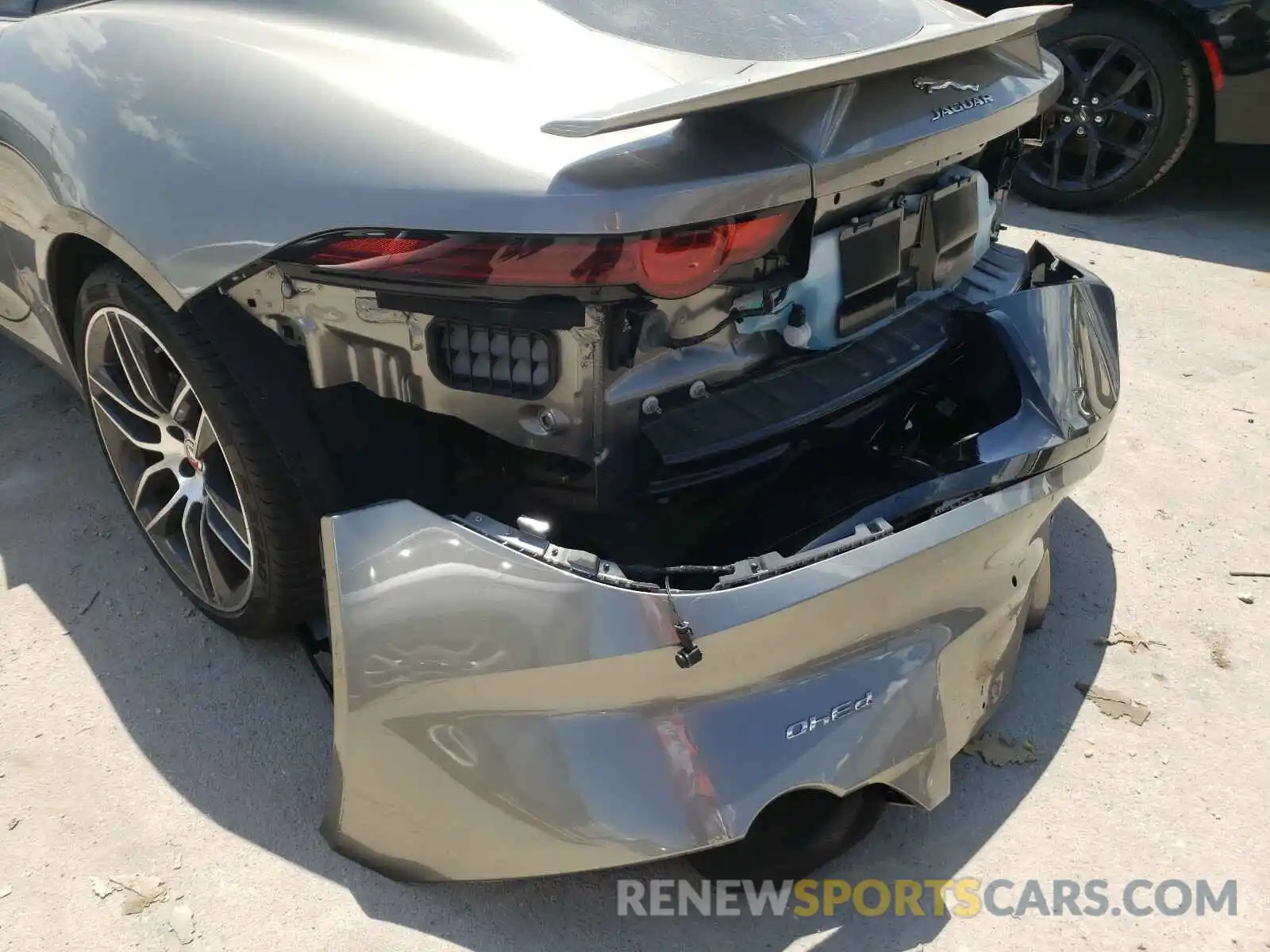 9 Photograph of a damaged car SAJDD1EV8KCK57930 JAGUAR F-TYPE 2019