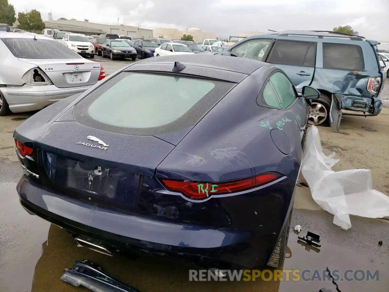 4 Photograph of a damaged car SAJDD1GX0KCK59797 JAGUAR F-TYPE 2019