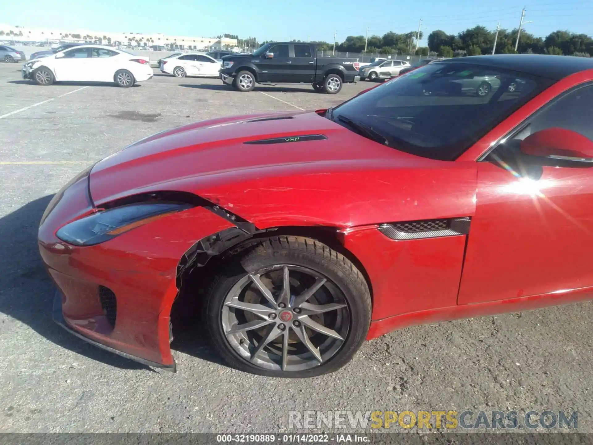 6 Фотография поврежденного автомобиля SAJDD1GX4KCK57325 JAGUAR F-TYPE 2019