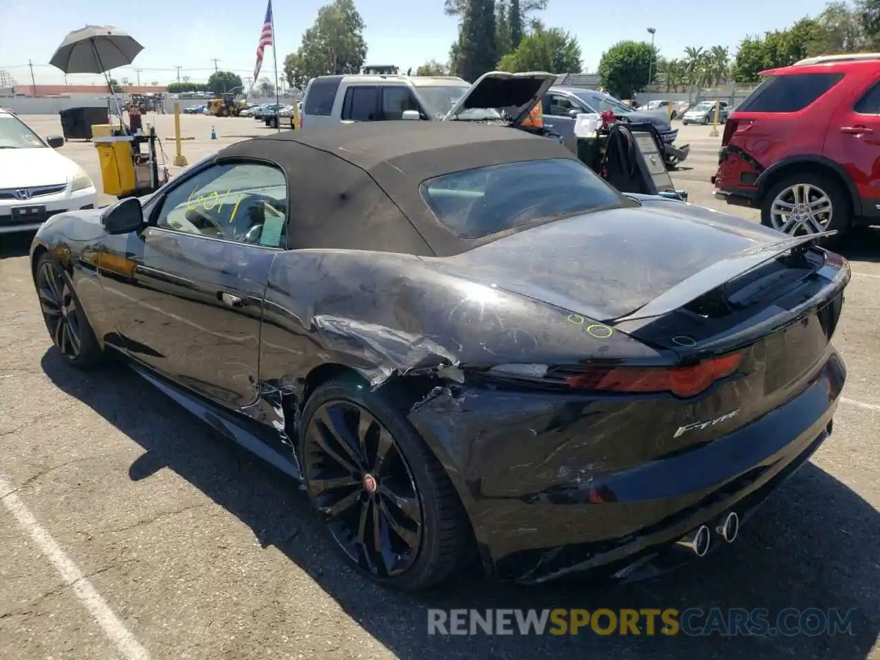 3 Photograph of a damaged car SAJD55EE0LCK66563 JAGUAR F-TYPE 2020