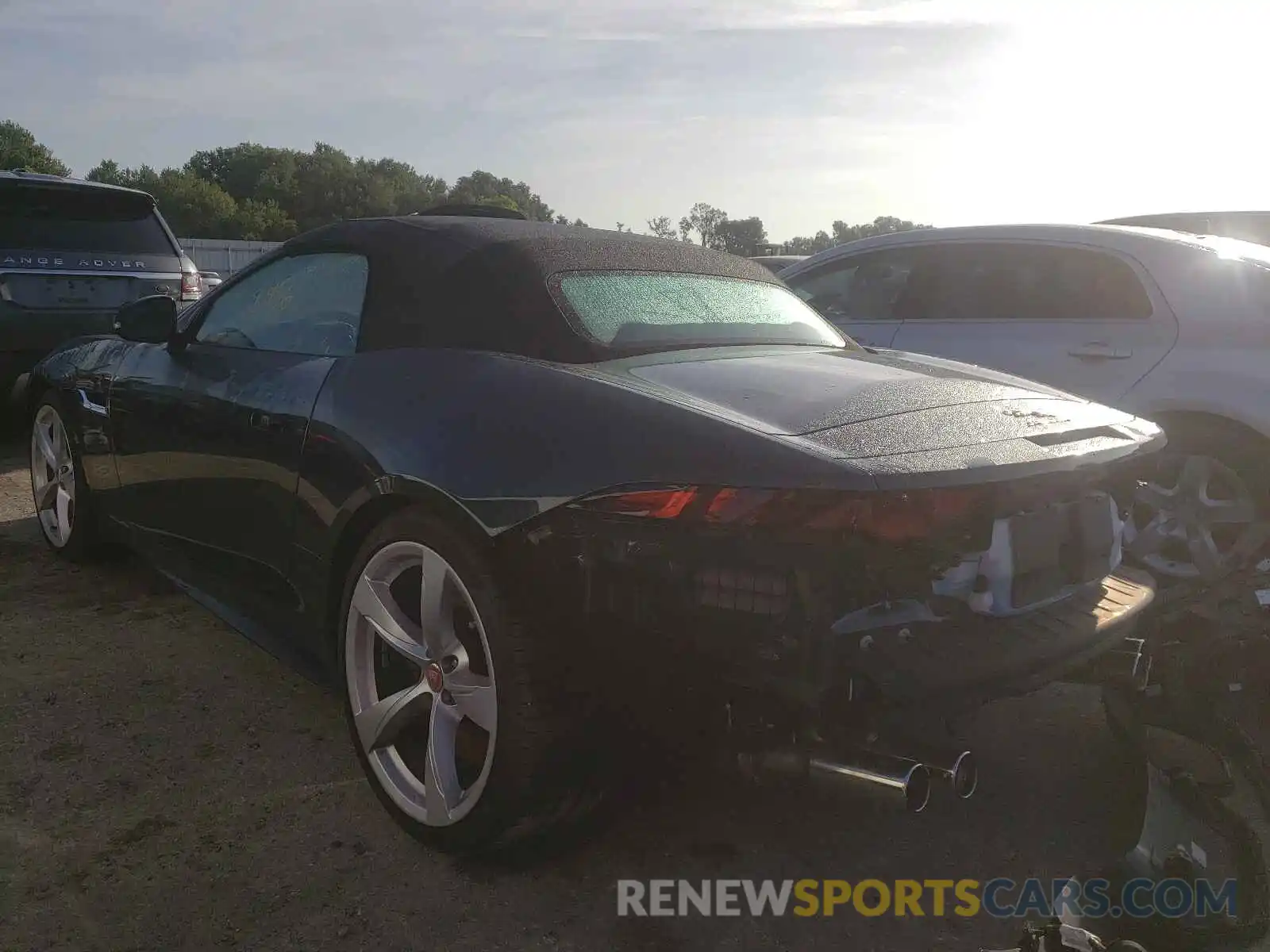 3 Photograph of a damaged car SAJD55EE0LCK67020 JAGUAR F-TYPE 2020