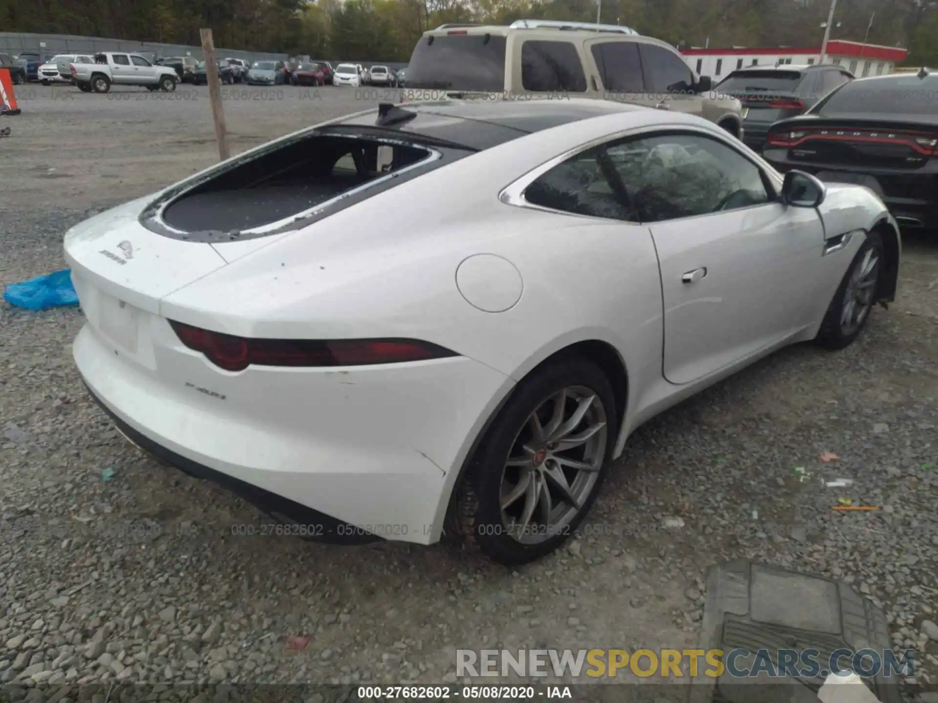 4 Фотография поврежденного автомобиля SAJDD1GX1LCK66873 JAGUAR F-TYPE 2020