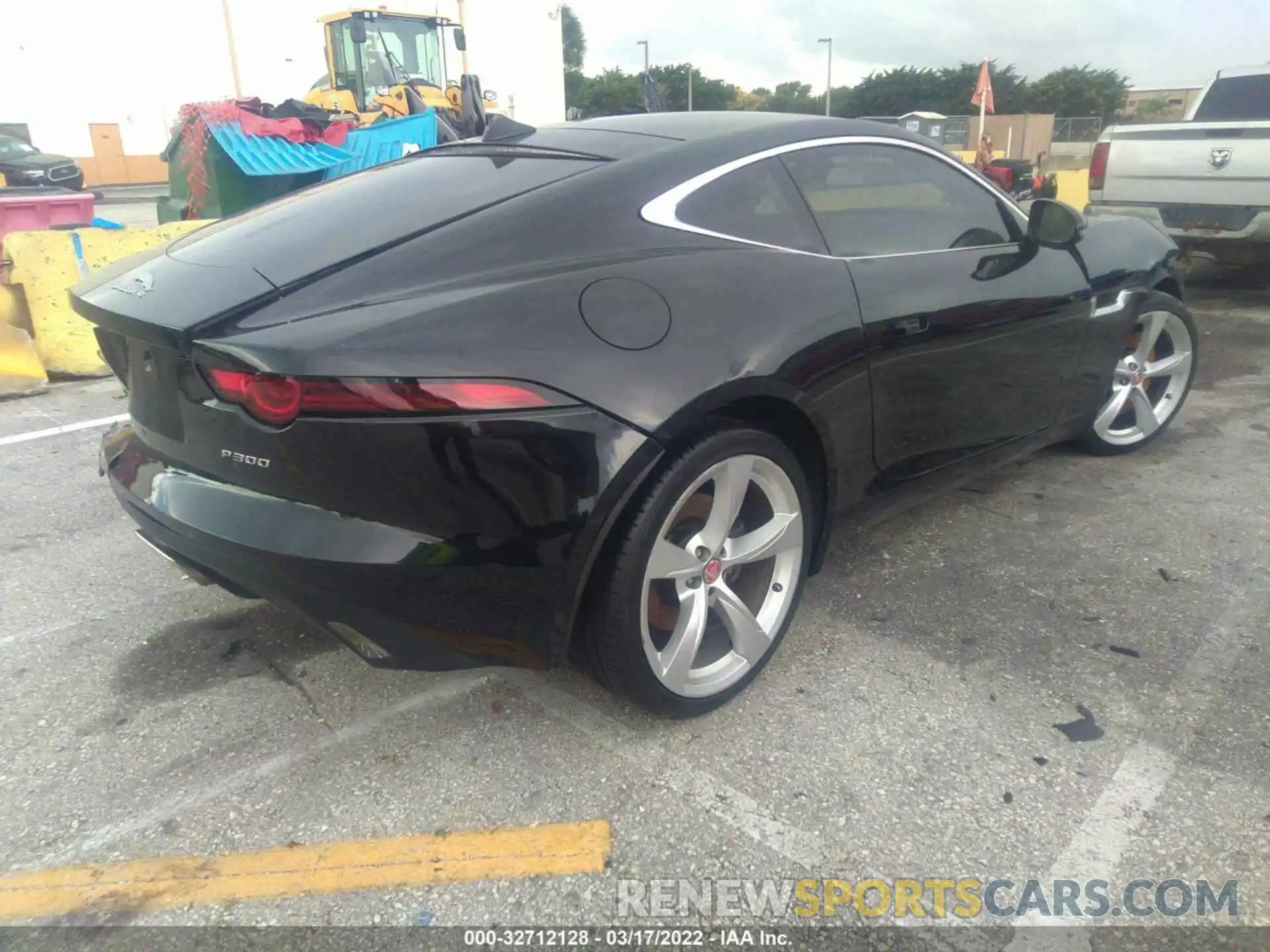 4 Photograph of a damaged car SAJDD1GX6LCK67985 JAGUAR F-TYPE 2020