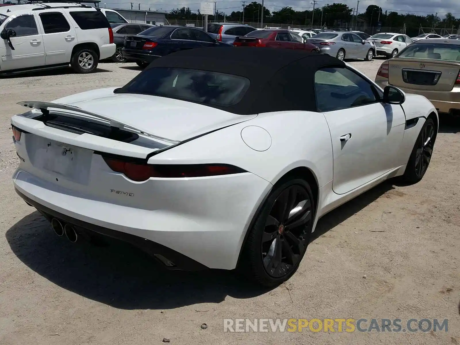 4 Photograph of a damaged car SAJDD5EV2LCK64865 JAGUAR F-TYPE 2020