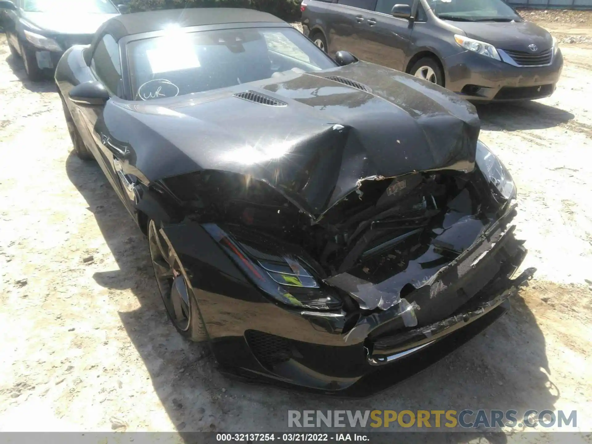 6 Photograph of a damaged car SAJDD5EV3LCK67709 JAGUAR F-TYPE 2020