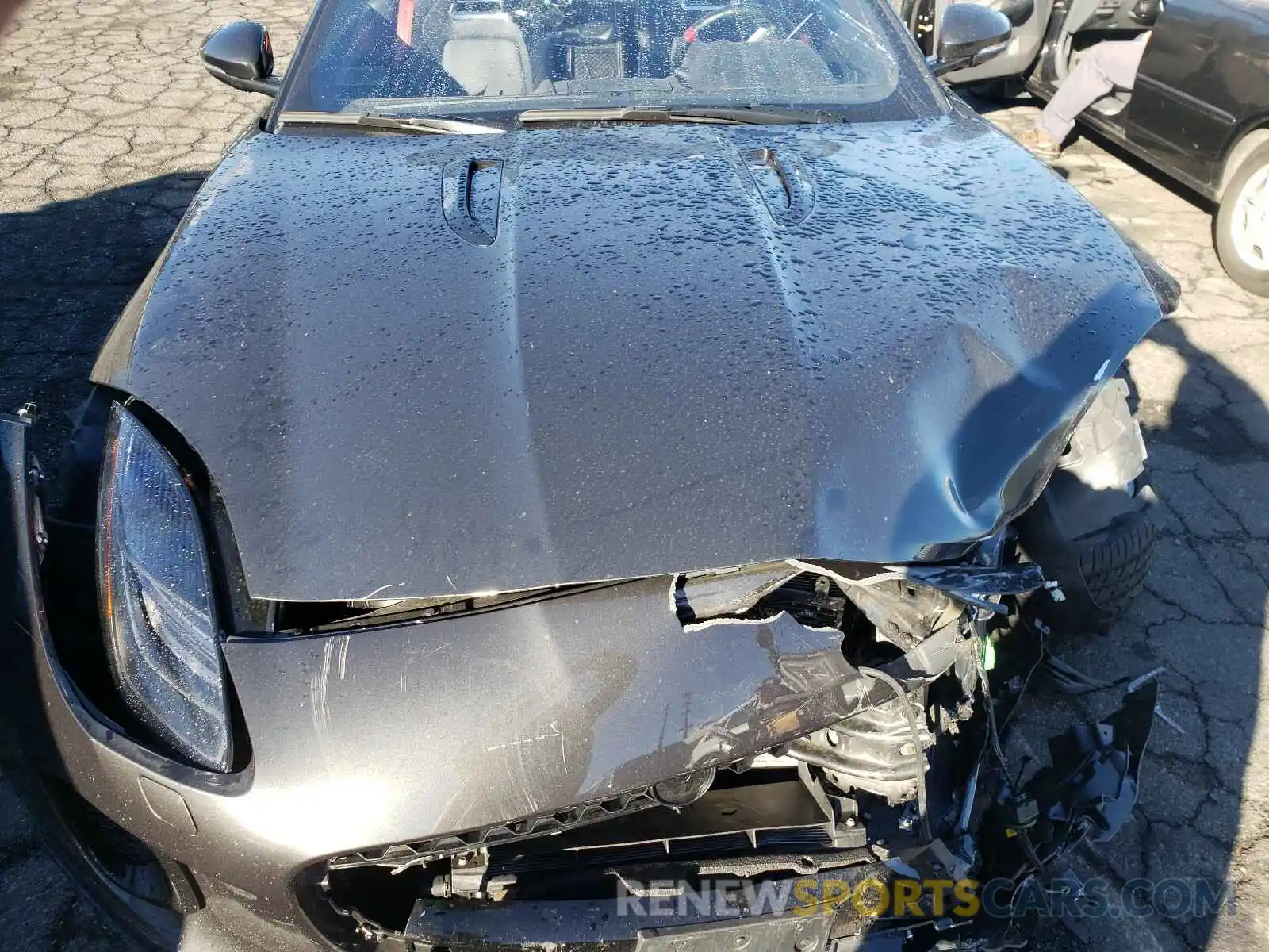 7 Photograph of a damaged car SAJDD5GX4LCK64428 JAGUAR F-TYPE 2020