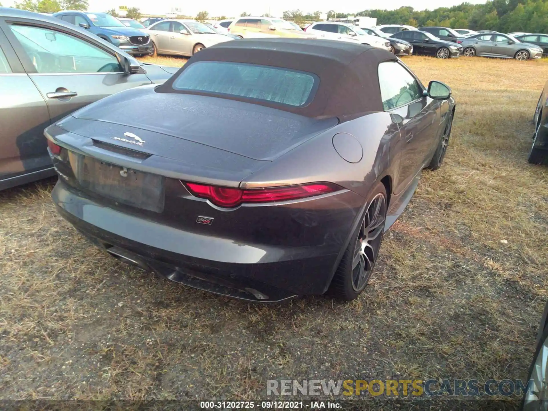 4 Фотография поврежденного автомобиля SAJDD5GX5LCK68262 JAGUAR F-TYPE 2020