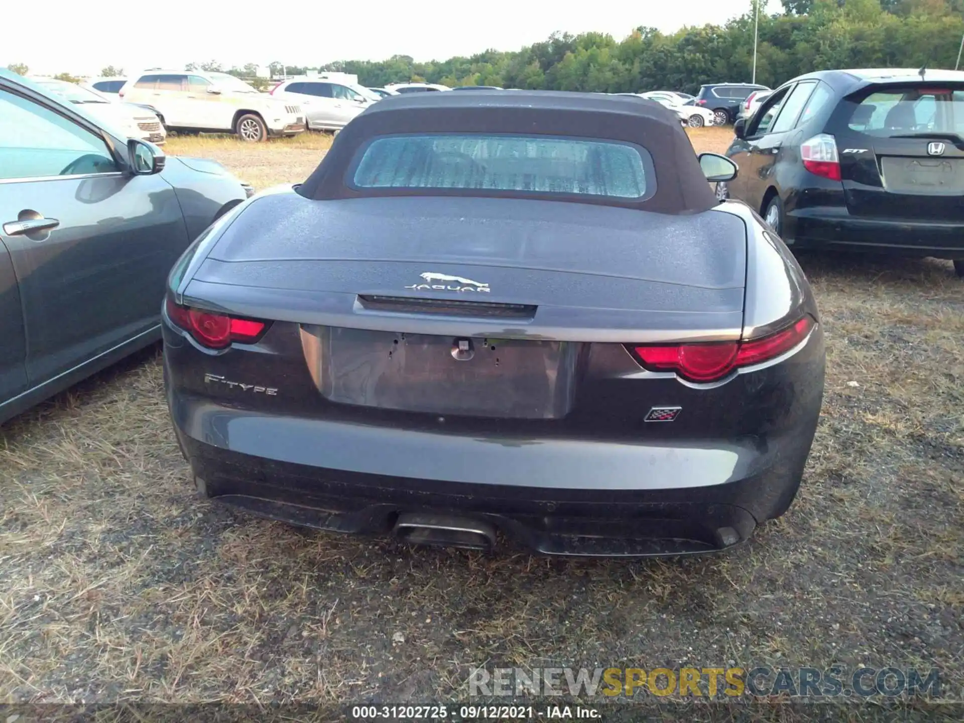 8 Photograph of a damaged car SAJDD5GX5LCK68262 JAGUAR F-TYPE 2020