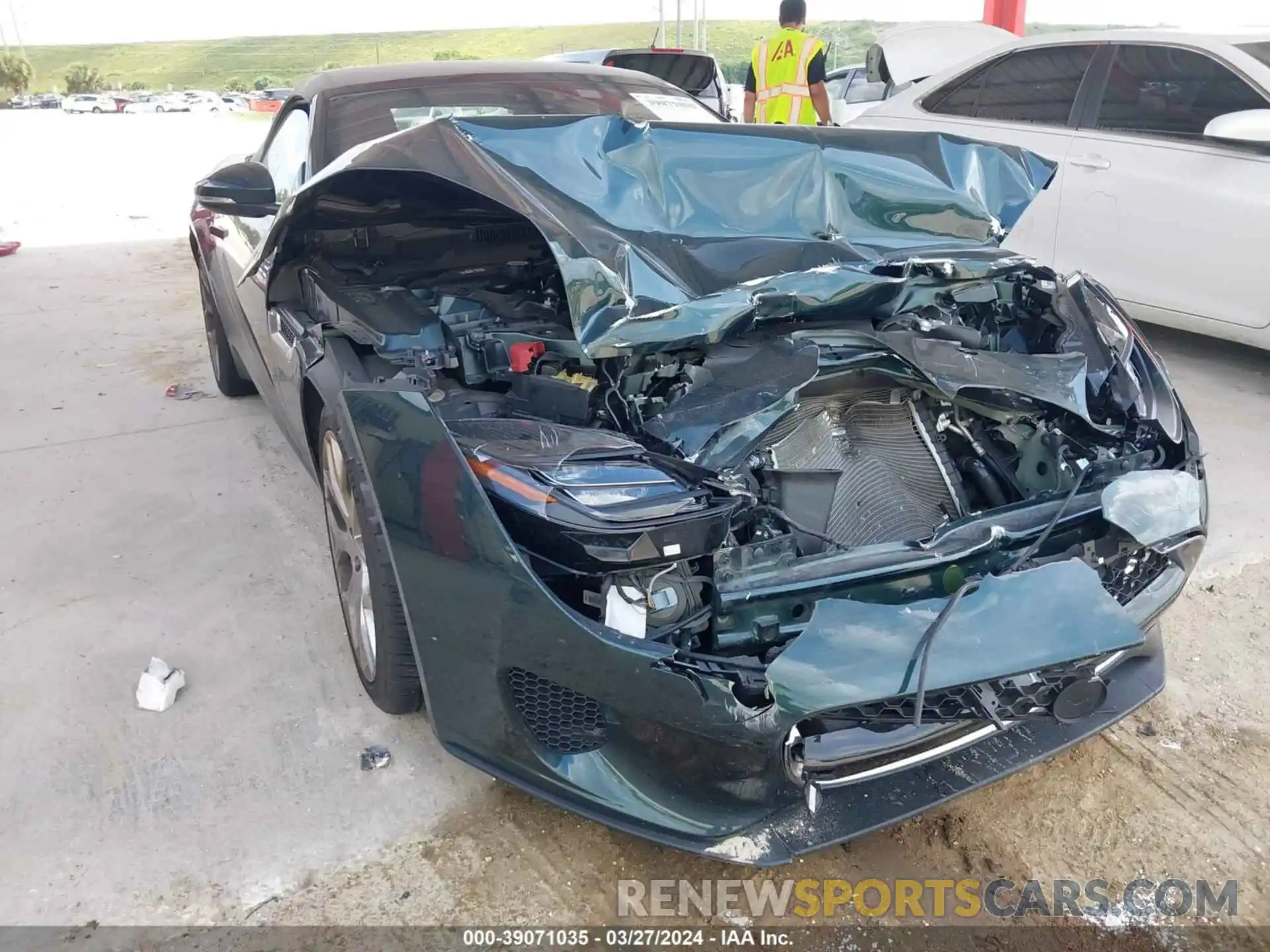 1 Photograph of a damaged car SAJDD5GX8LCK64657 JAGUAR F-TYPE 2020