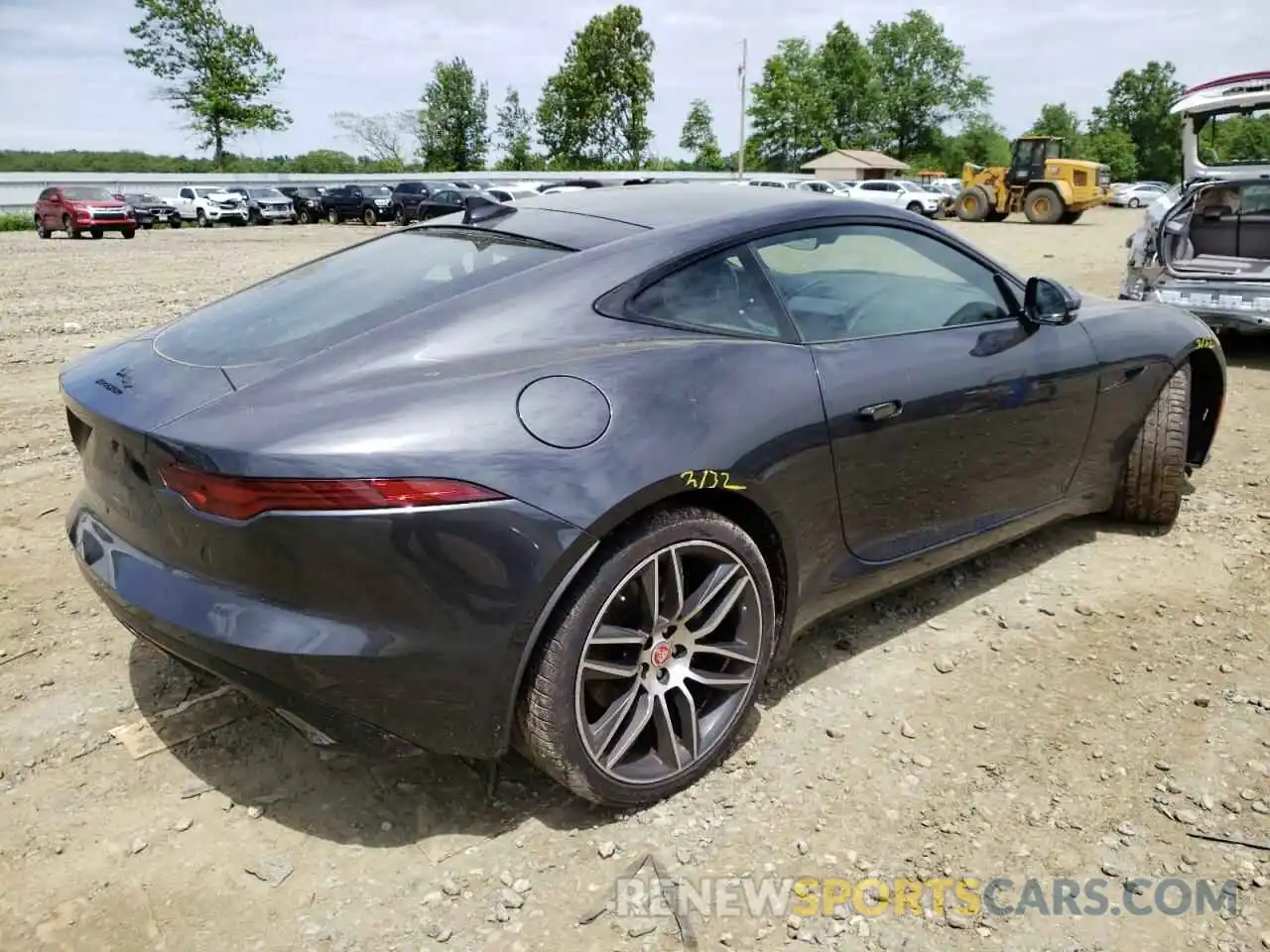 4 Photograph of a damaged car SAJDD1GX6MCK72508 JAGUAR F-TYPE 2021