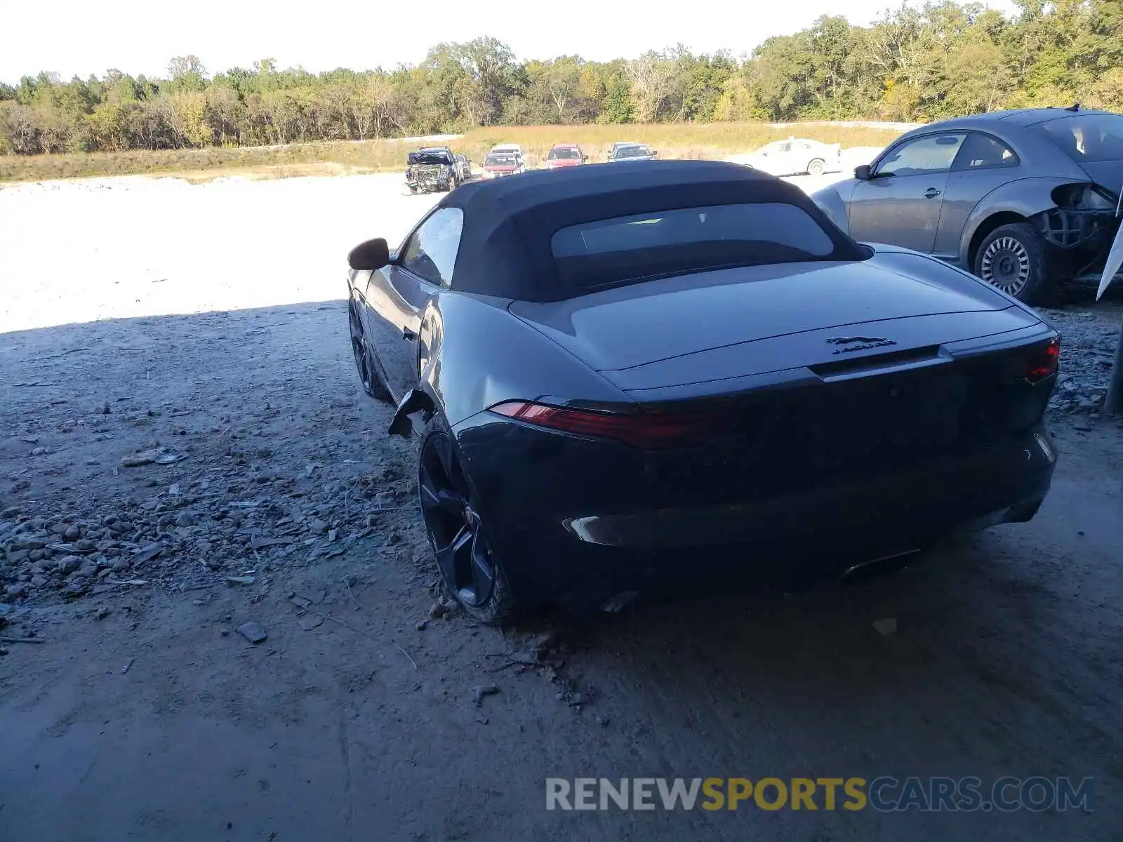 3 Photograph of a damaged car SAJDD5GX1MCK70110 JAGUAR F-TYPE 2021