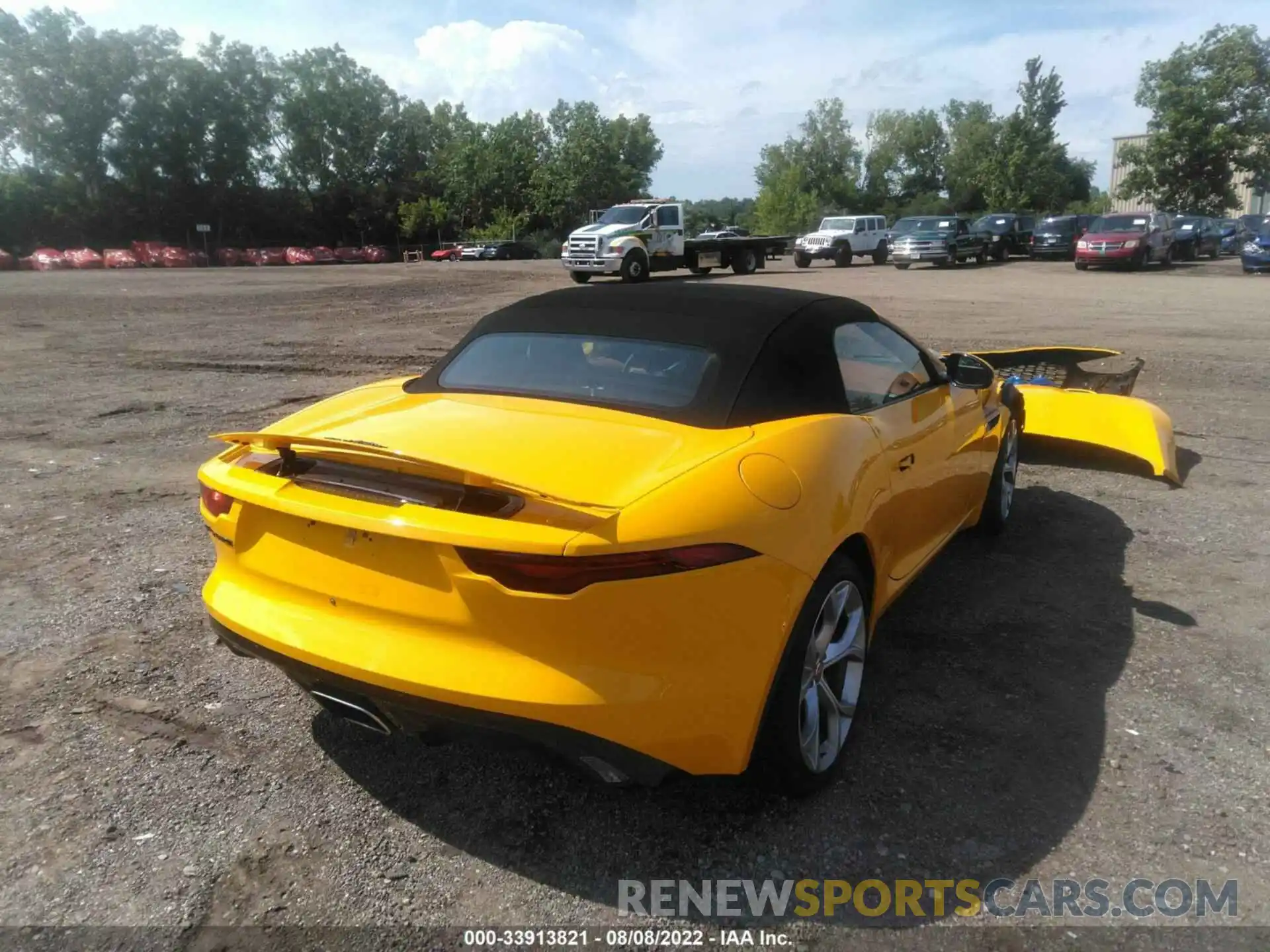 4 Photograph of a damaged car SAJDD5GX5MCK75990 JAGUAR F-TYPE 2021