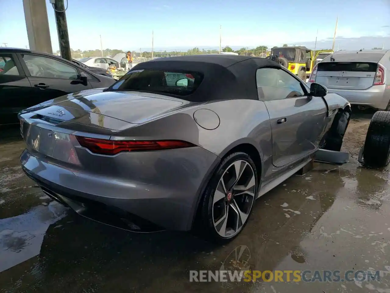 4 Photograph of a damaged car SAJDF5GX2MCK71146 JAGUAR F-TYPE 2021