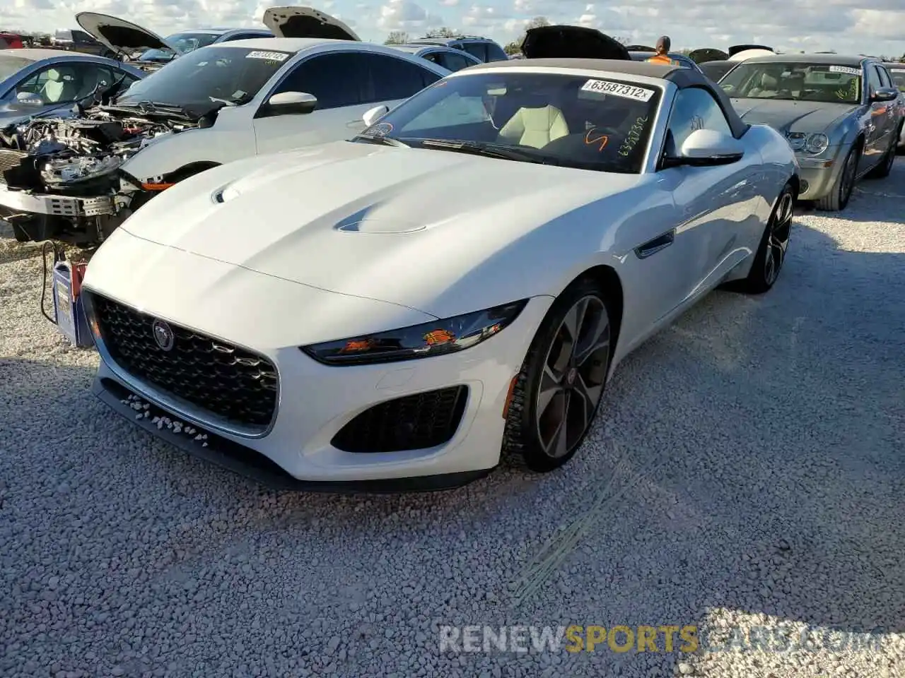 2 Photograph of a damaged car SAJDD5EE0NCK78542 JAGUAR F-TYPE 2022