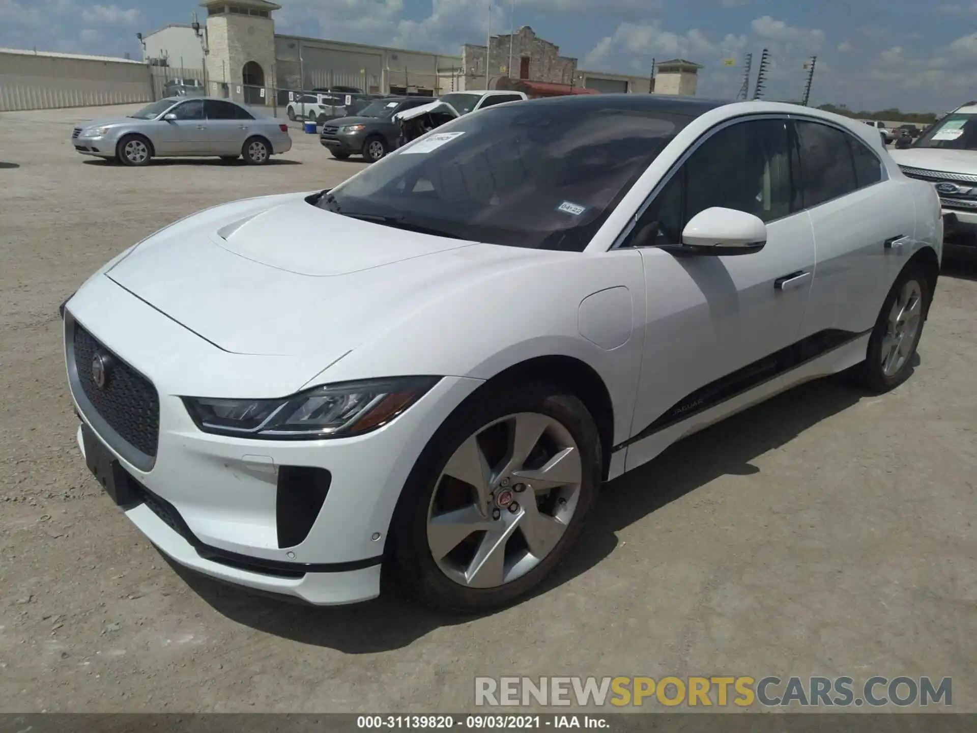 2 Фотография поврежденного автомобиля SADHB2S11K1F67899 JAGUAR I-PACE 2019