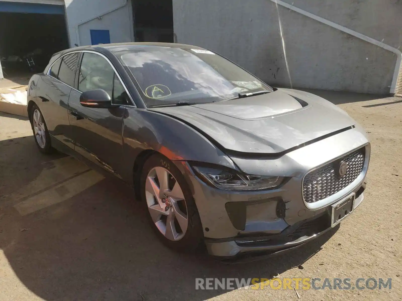 1 Фотография поврежденного автомобиля SADHB2S13K1F68682 JAGUAR I-PACE 2019