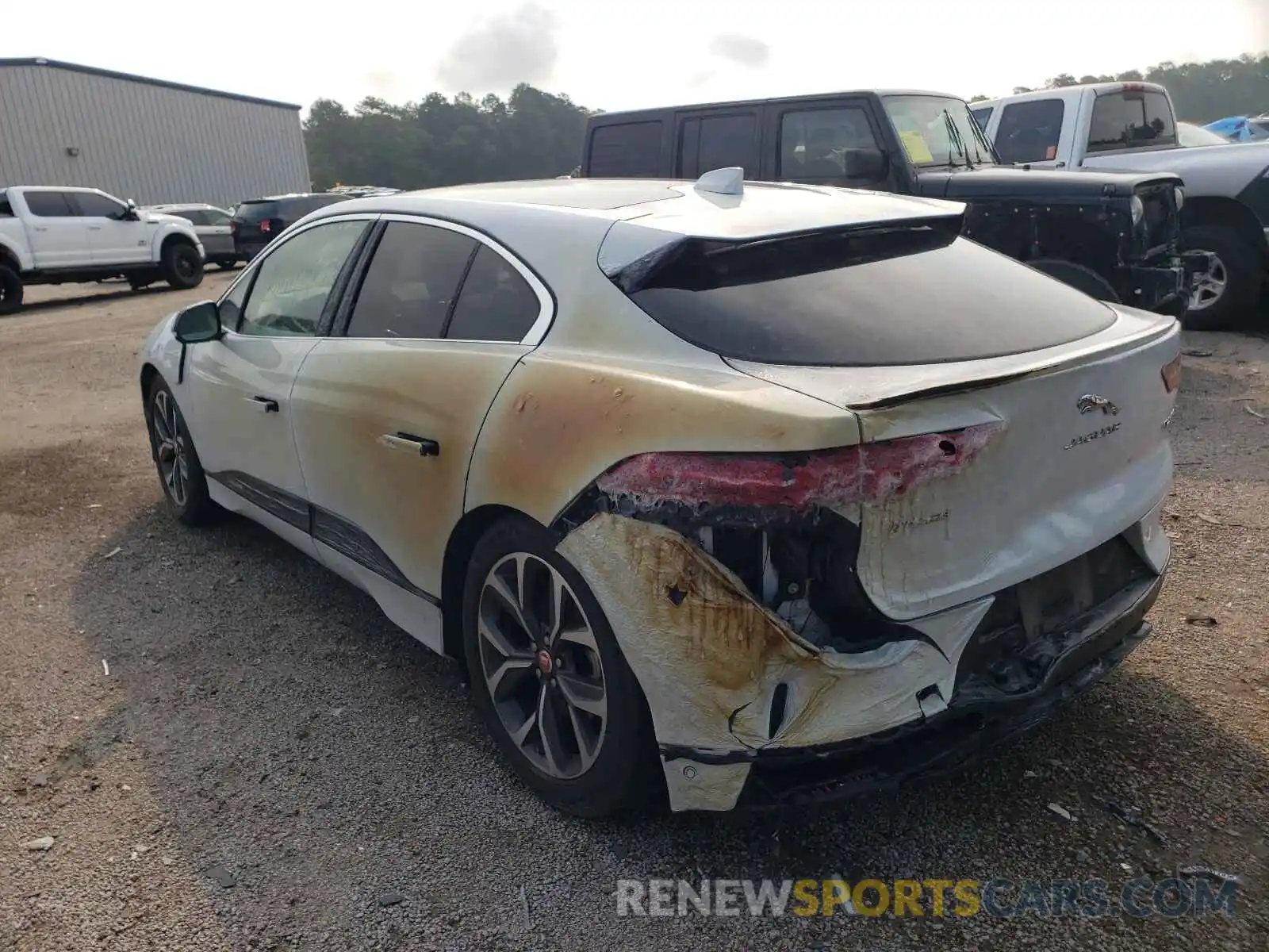 3 Photograph of a damaged car SADHC2S12K1F75314 JAGUAR I-PACE 2019