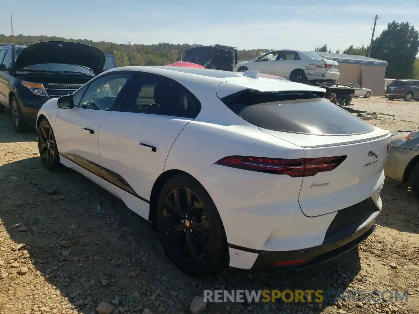 3 Photograph of a damaged car SADHC2S12K1F76379 JAGUAR I-PACE 2019