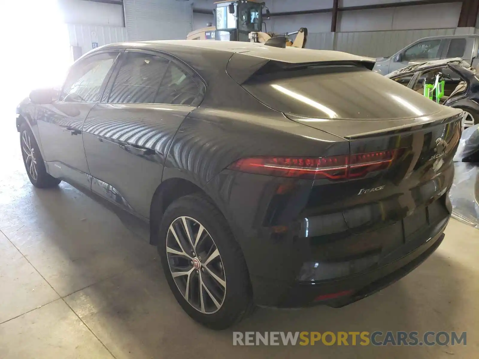 3 Photograph of a damaged car SADHD2S10K1F76555 JAGUAR I-PACE 2019