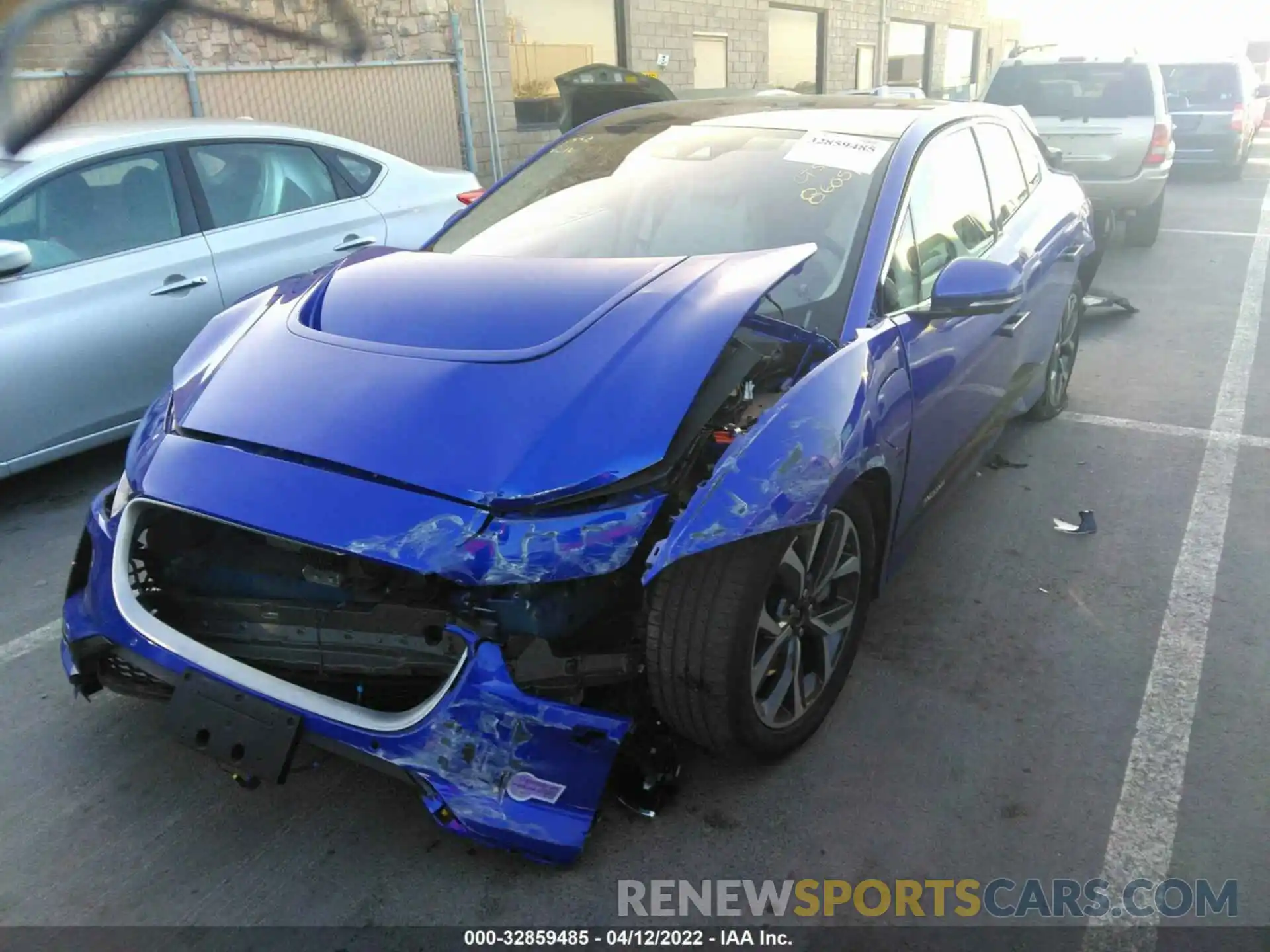 2 Photograph of a damaged car SADHD2S11K1F64222 JAGUAR I-PACE 2019