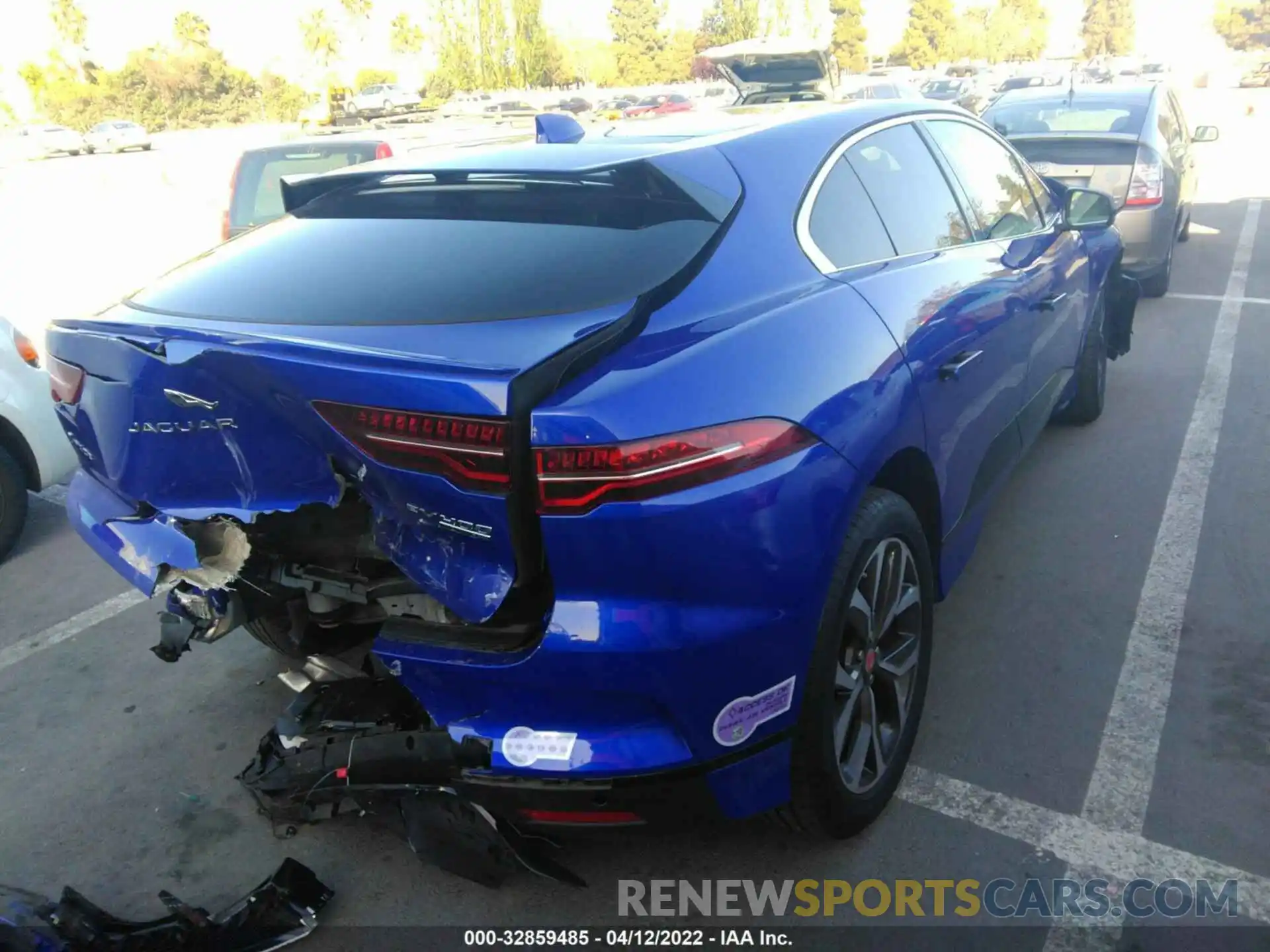 4 Photograph of a damaged car SADHD2S11K1F64222 JAGUAR I-PACE 2019