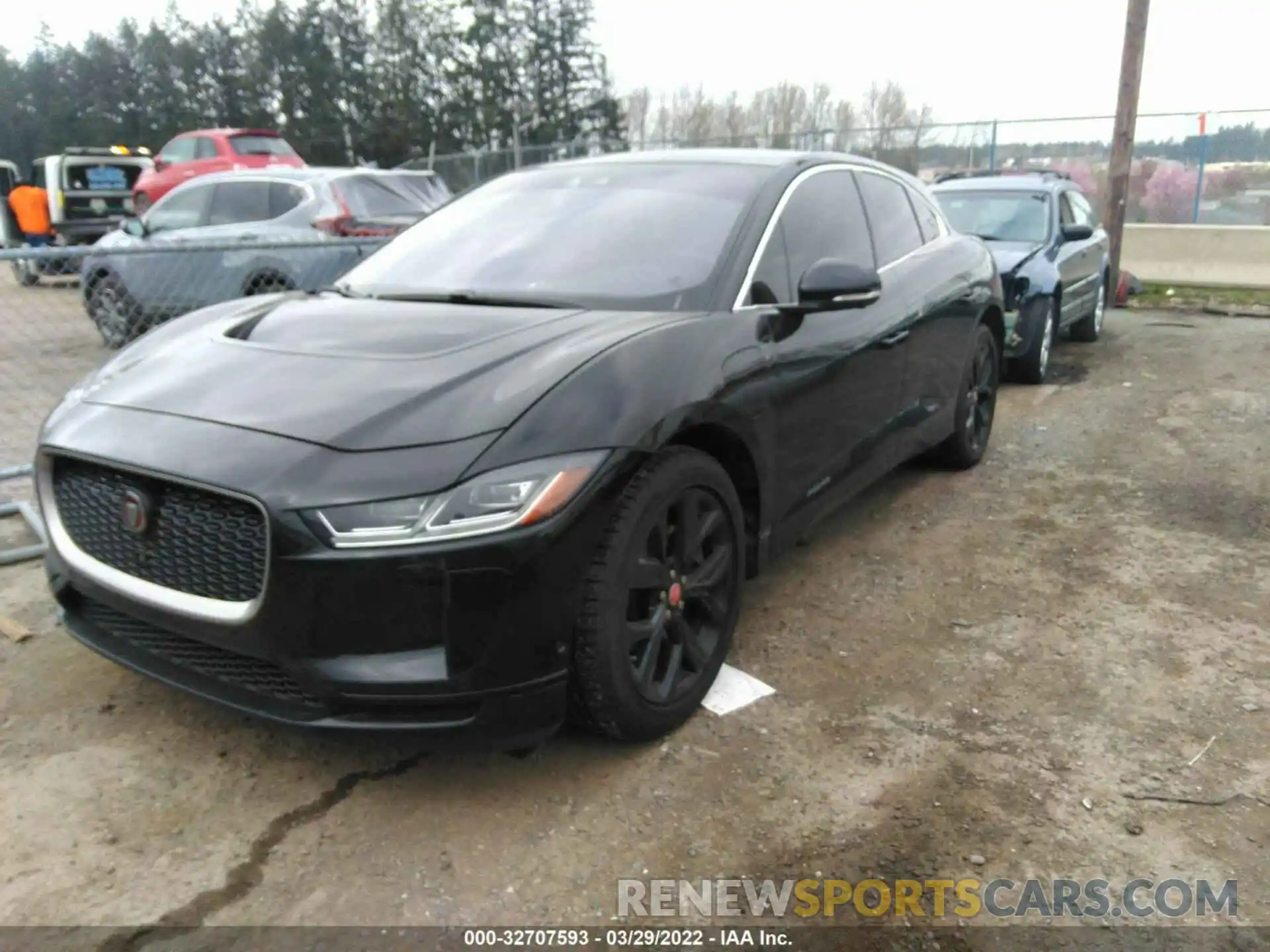 2 Photograph of a damaged car SADHD2S13K1F60298 JAGUAR I-PACE 2019