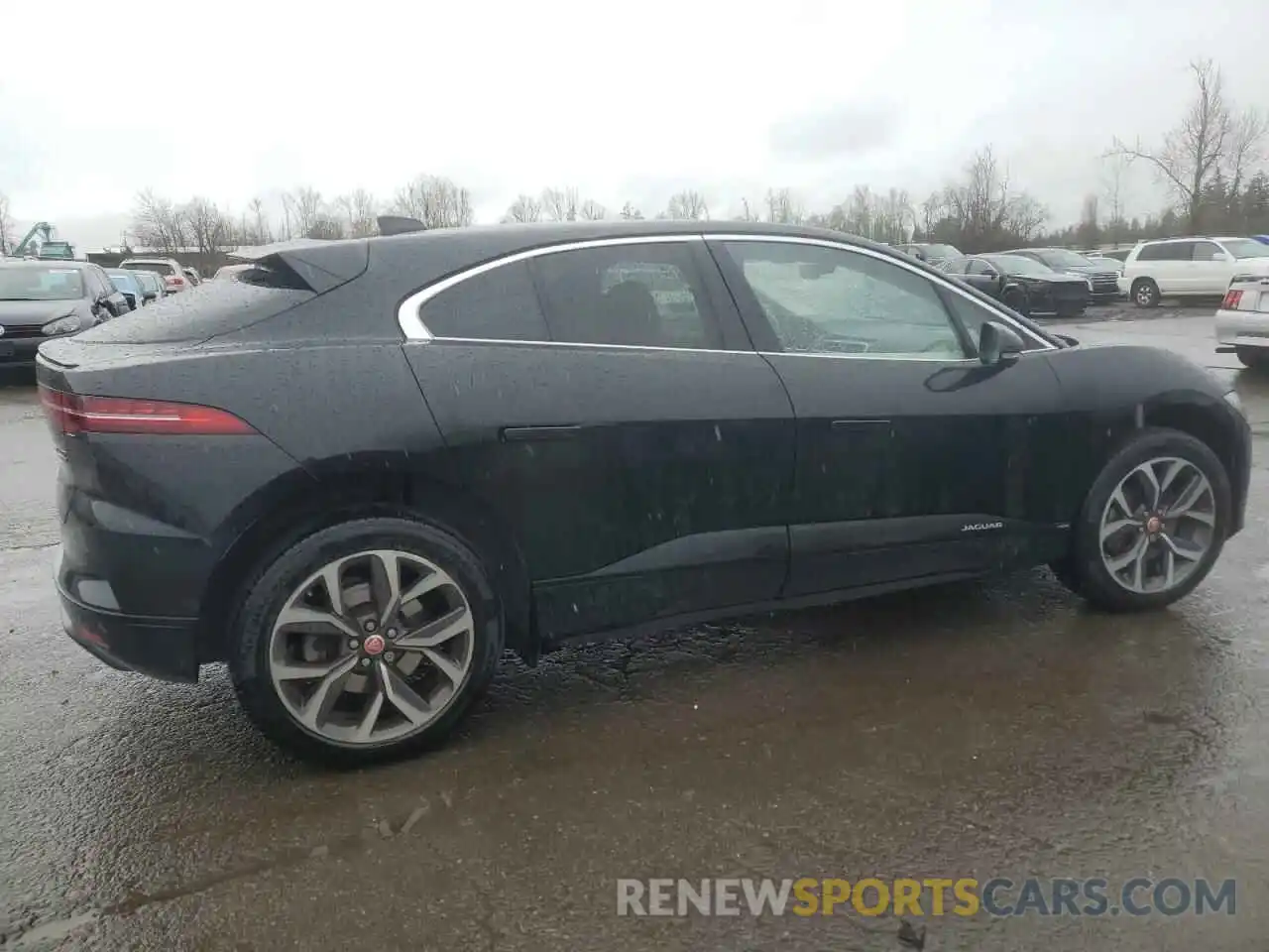 3 Photograph of a damaged car SADHD2S13K1F75321 JAGUAR I-PACE 2019