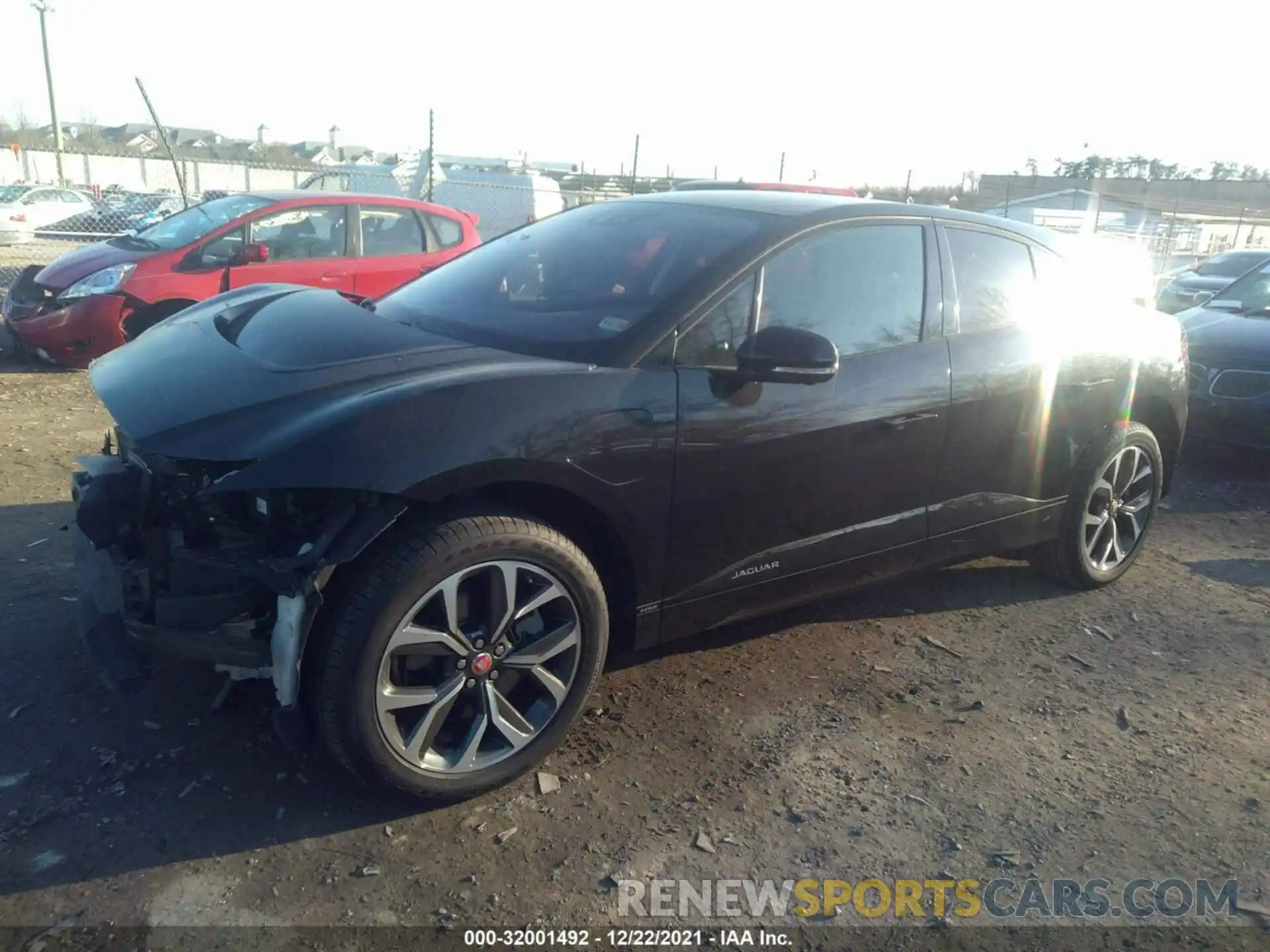 2 Photograph of a damaged car SADHD2S17K1F75385 JAGUAR I-PACE 2019