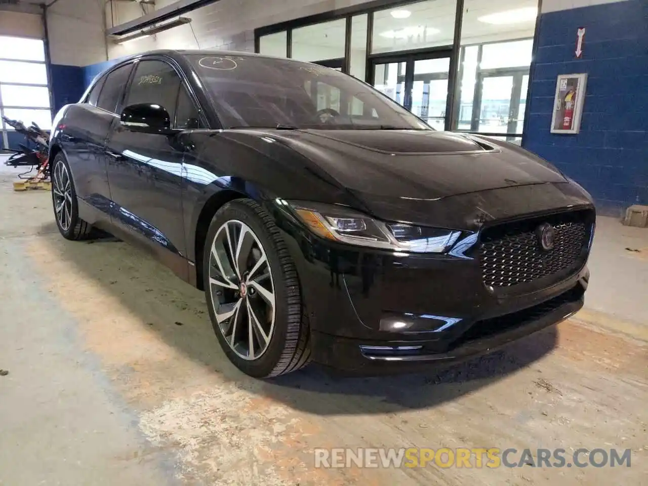 1 Фотография поврежденного автомобиля SADHD2S1XK1F76059 JAGUAR I-PACE 2019