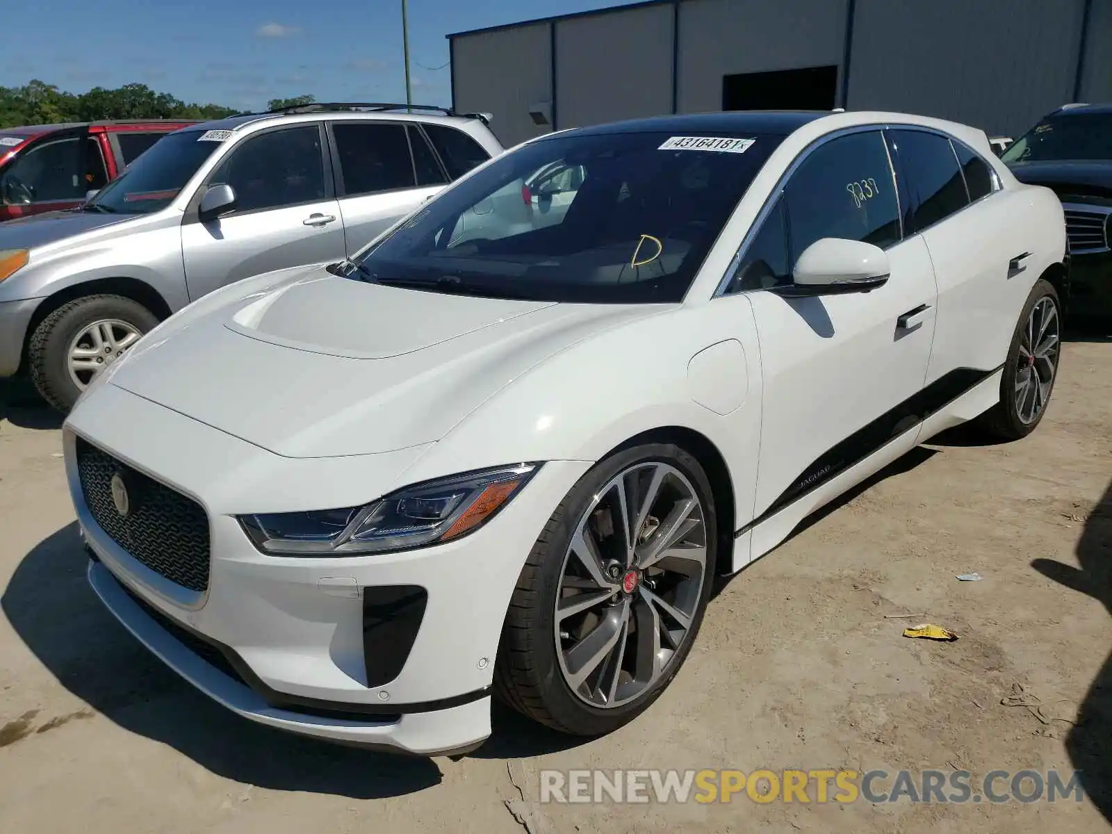 2 Photograph of a damaged car SADHD2S1XK1F76532 JAGUAR I-PACE 2019