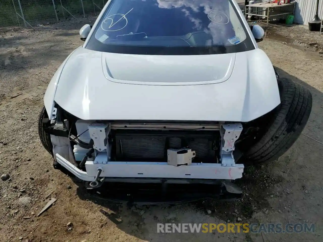 9 Photograph of a damaged car SADHB2S19L1F85245 JAGUAR I-PACE 2020