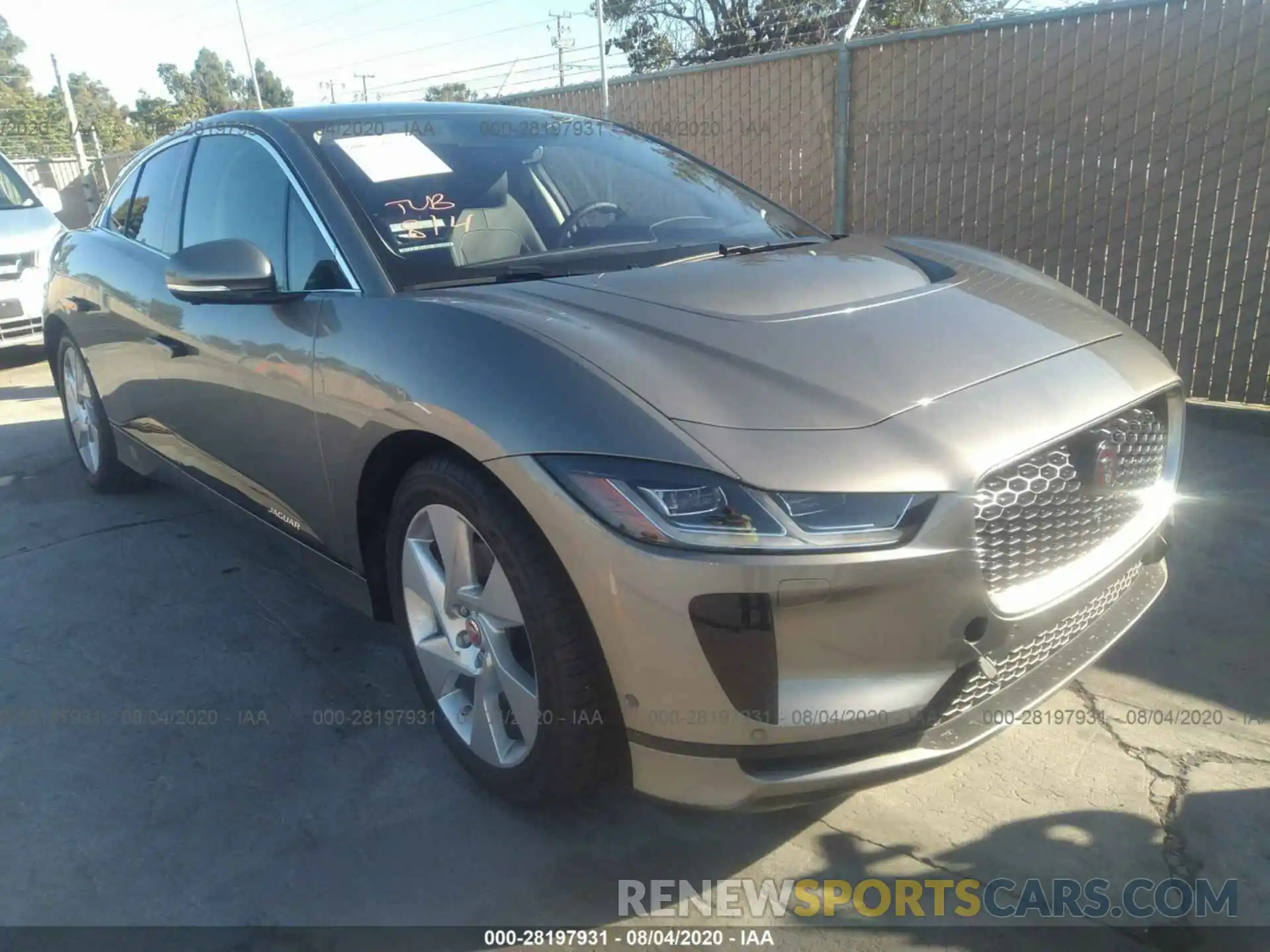 1 Photograph of a damaged car SADHC2S16L1F90299 JAGUAR I-PACE 2020