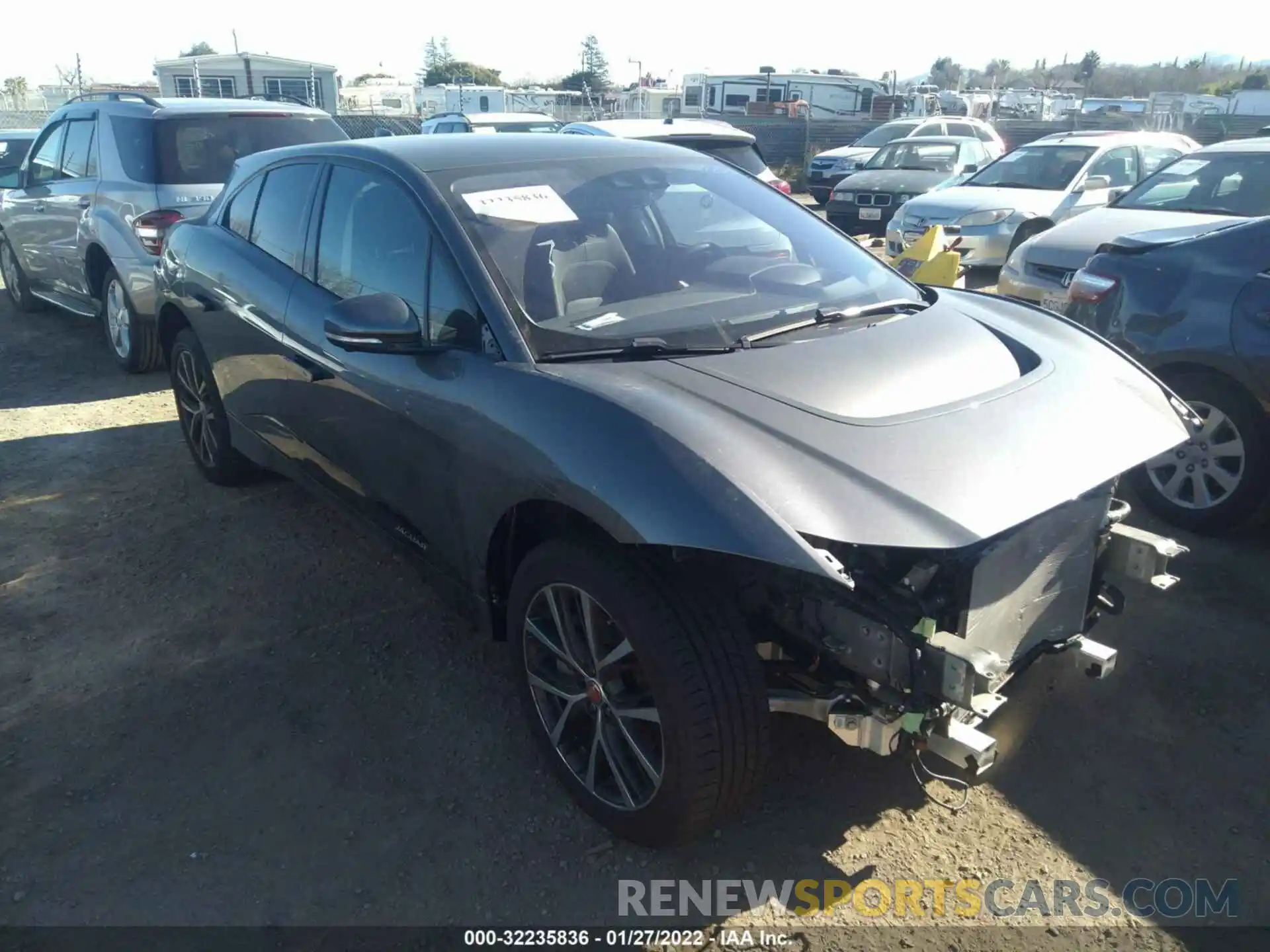 1 Photograph of a damaged car SADHD2S14L1F80710 JAGUAR I-PACE 2020