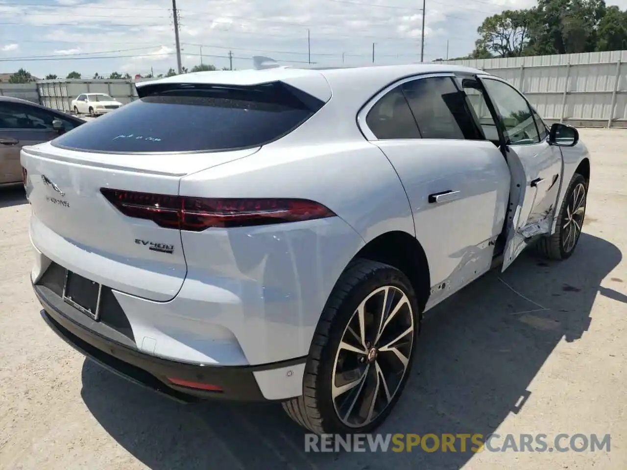 4 Фотография поврежденного автомобиля SADHD2S14L1F83851 JAGUAR I-PACE 2020