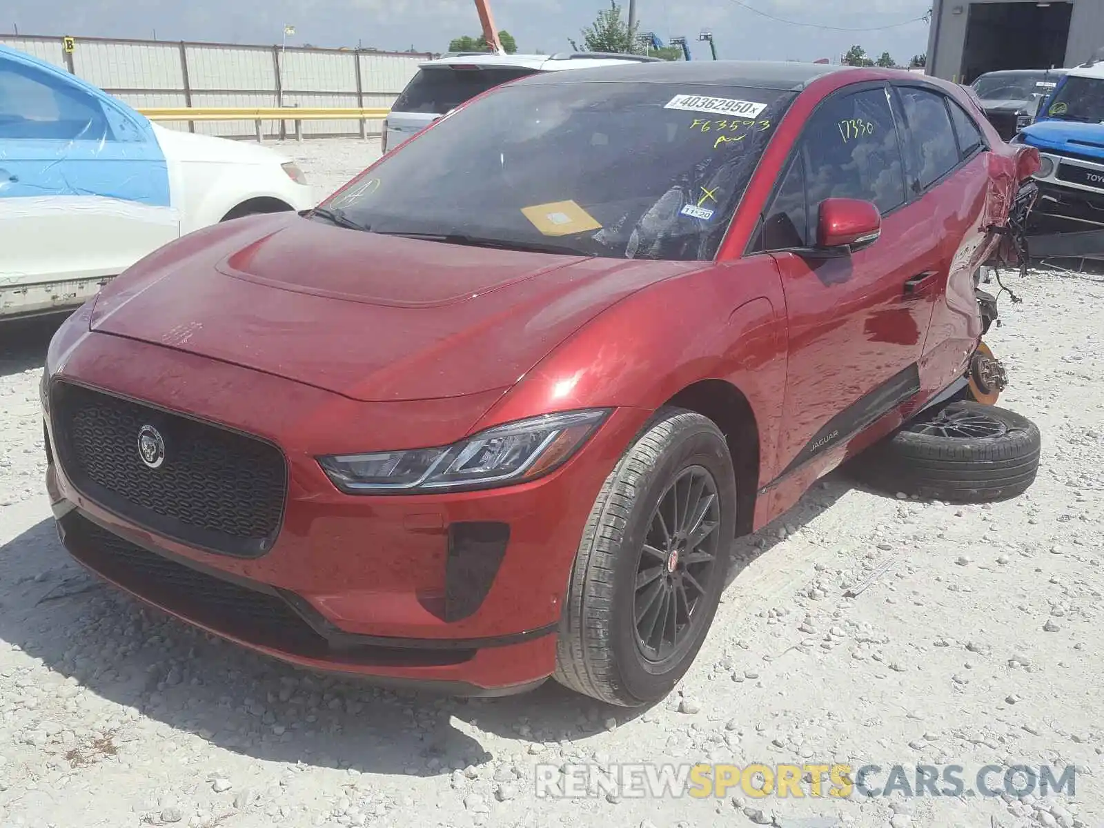 2 Фотография поврежденного автомобиля SADHB2S11K1F63593 JAGUAR I-PACE S 2019