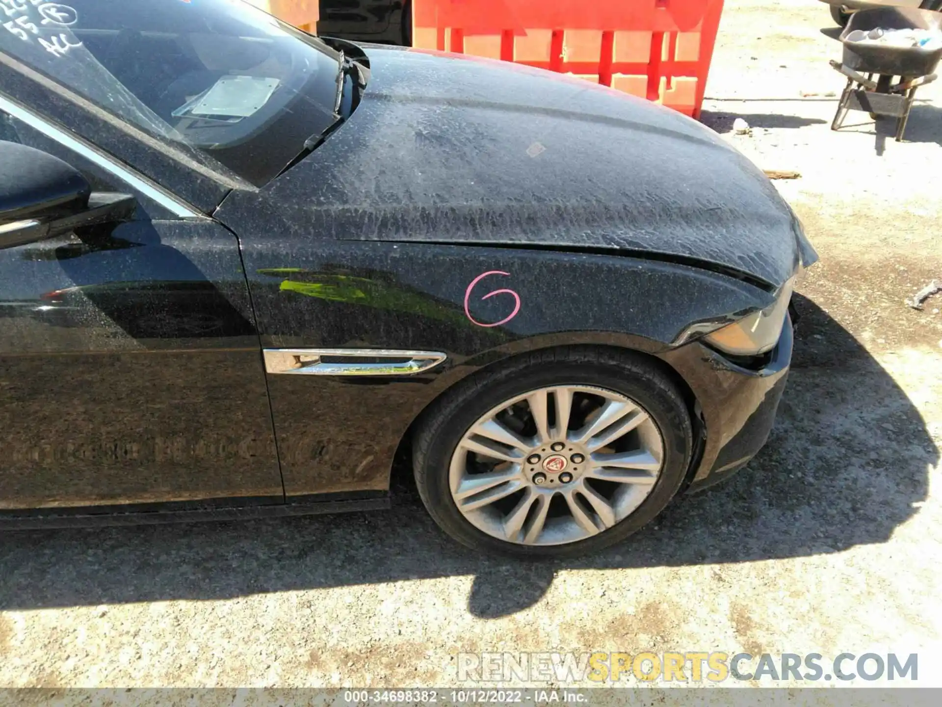 14 Photograph of a damaged car SAJAD4FX4KCP49097 JAGUAR XE 2019