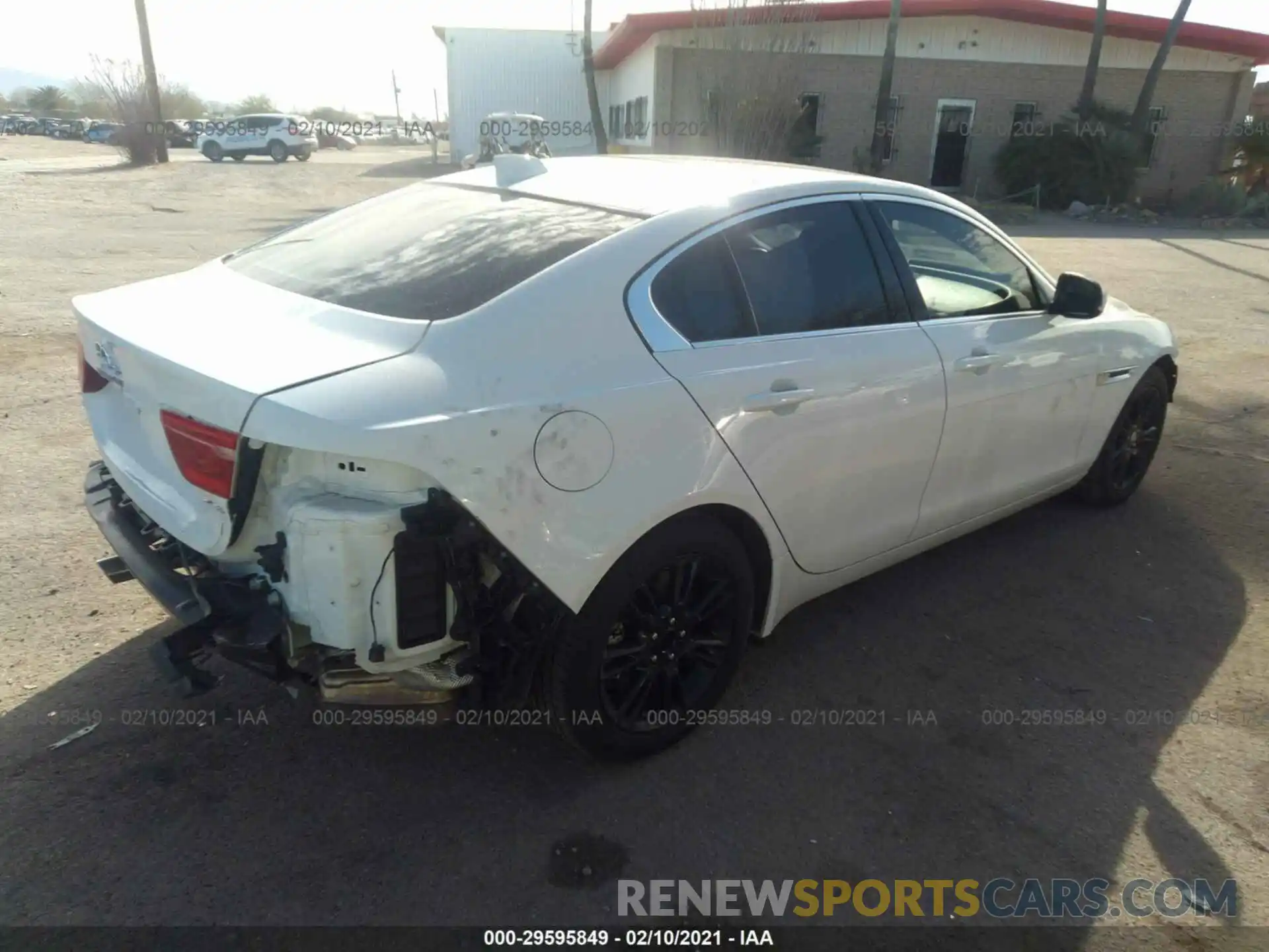 4 Photograph of a damaged car SAJAD4FX5KCP49237 JAGUAR XE 2019