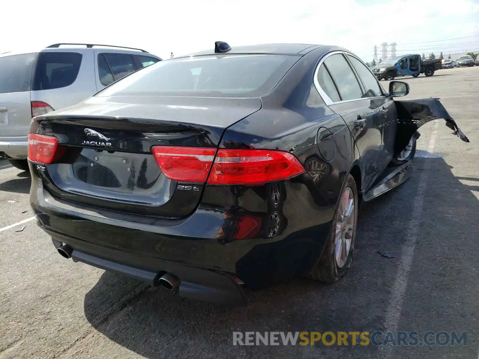 4 Photograph of a damaged car SAJAD4FX7KCP49255 JAGUAR XE 2019