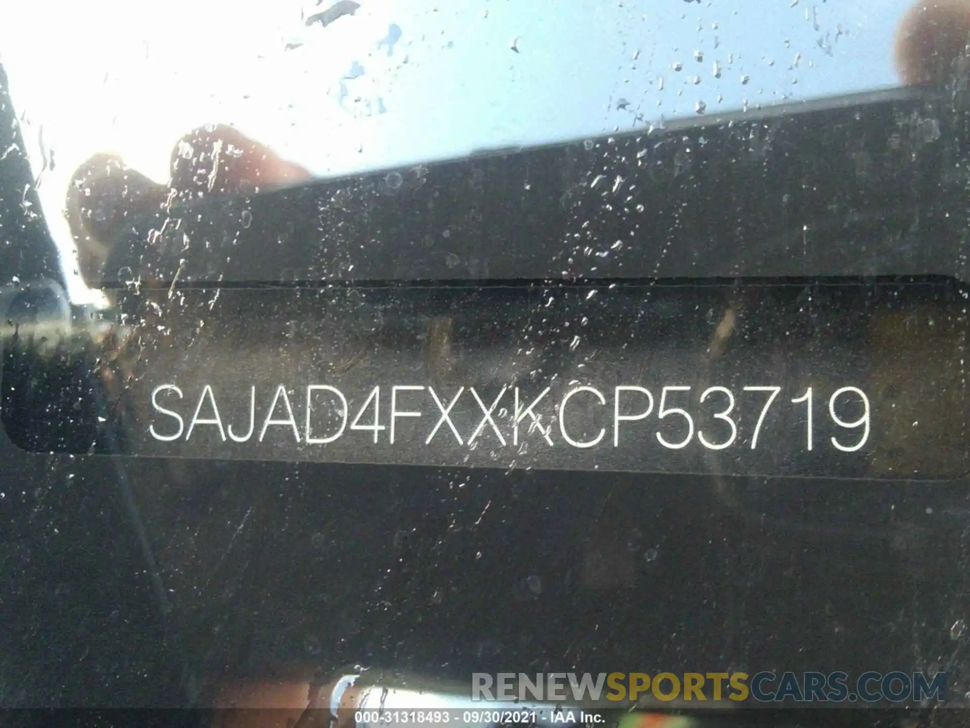 9 Photograph of a damaged car SAJAD4FXXKCP53719 JAGUAR XE 2019