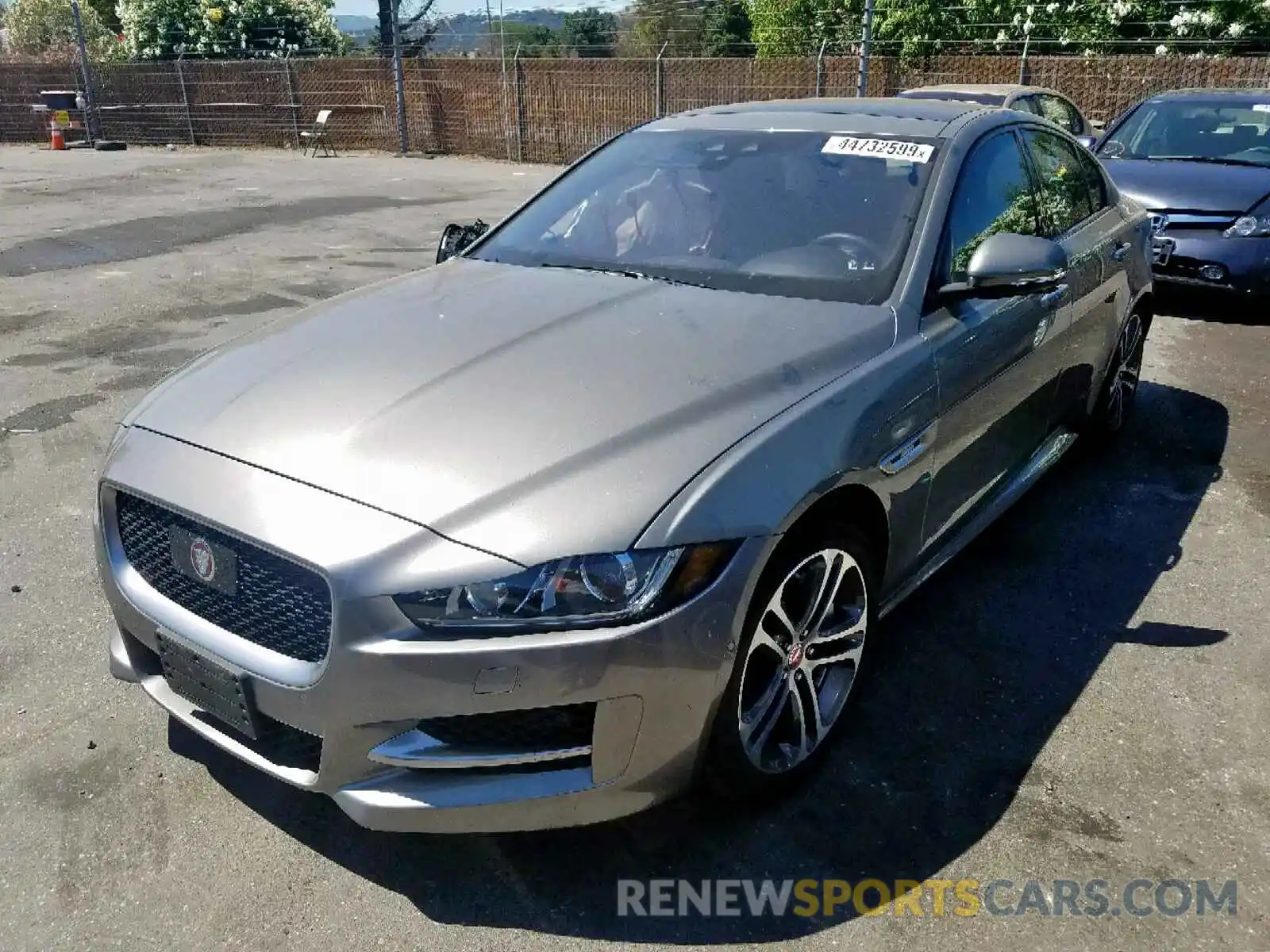 2 Photograph of a damaged car SAJAF4FX2KCP43969 JAGUAR XE 2019