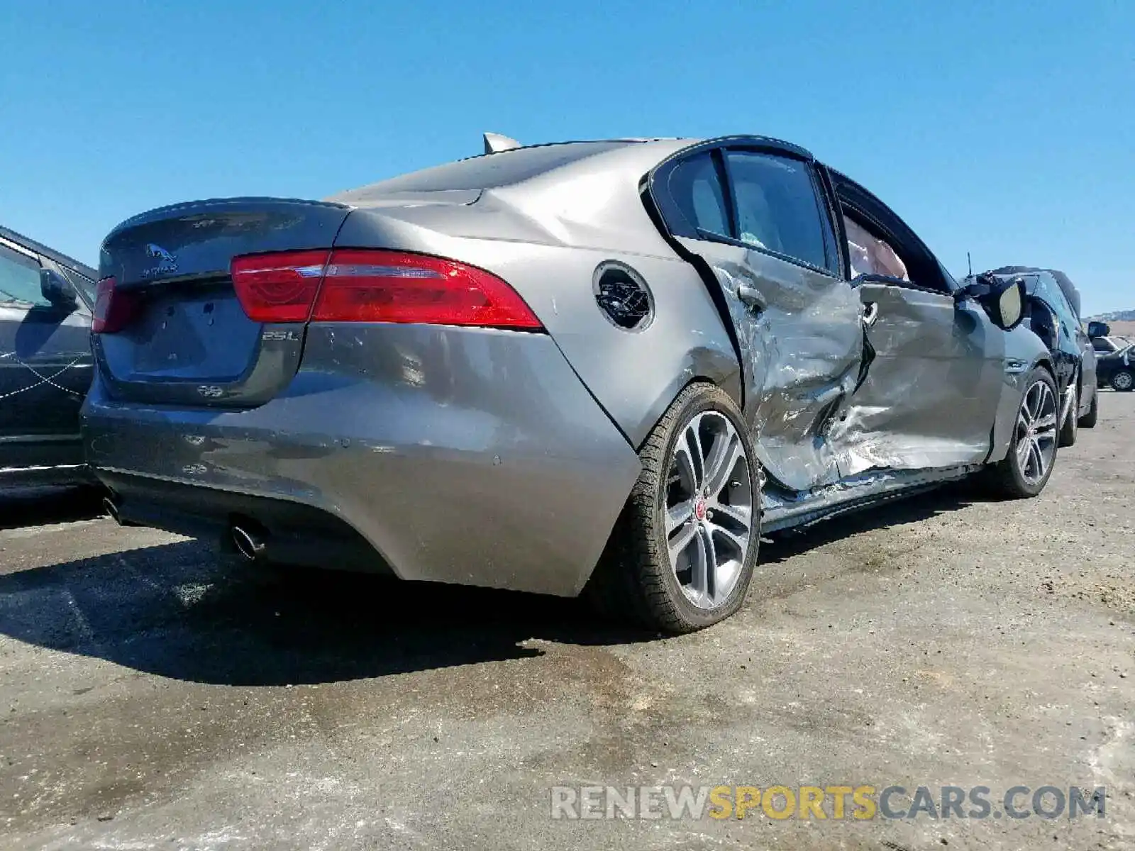 4 Photograph of a damaged car SAJAF4FX2KCP43969 JAGUAR XE 2019