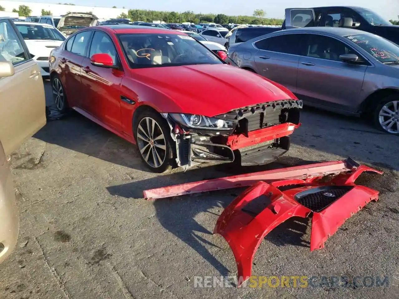 1 Photograph of a damaged car SAJAF4FX3KCP46119 JAGUAR XE 2019