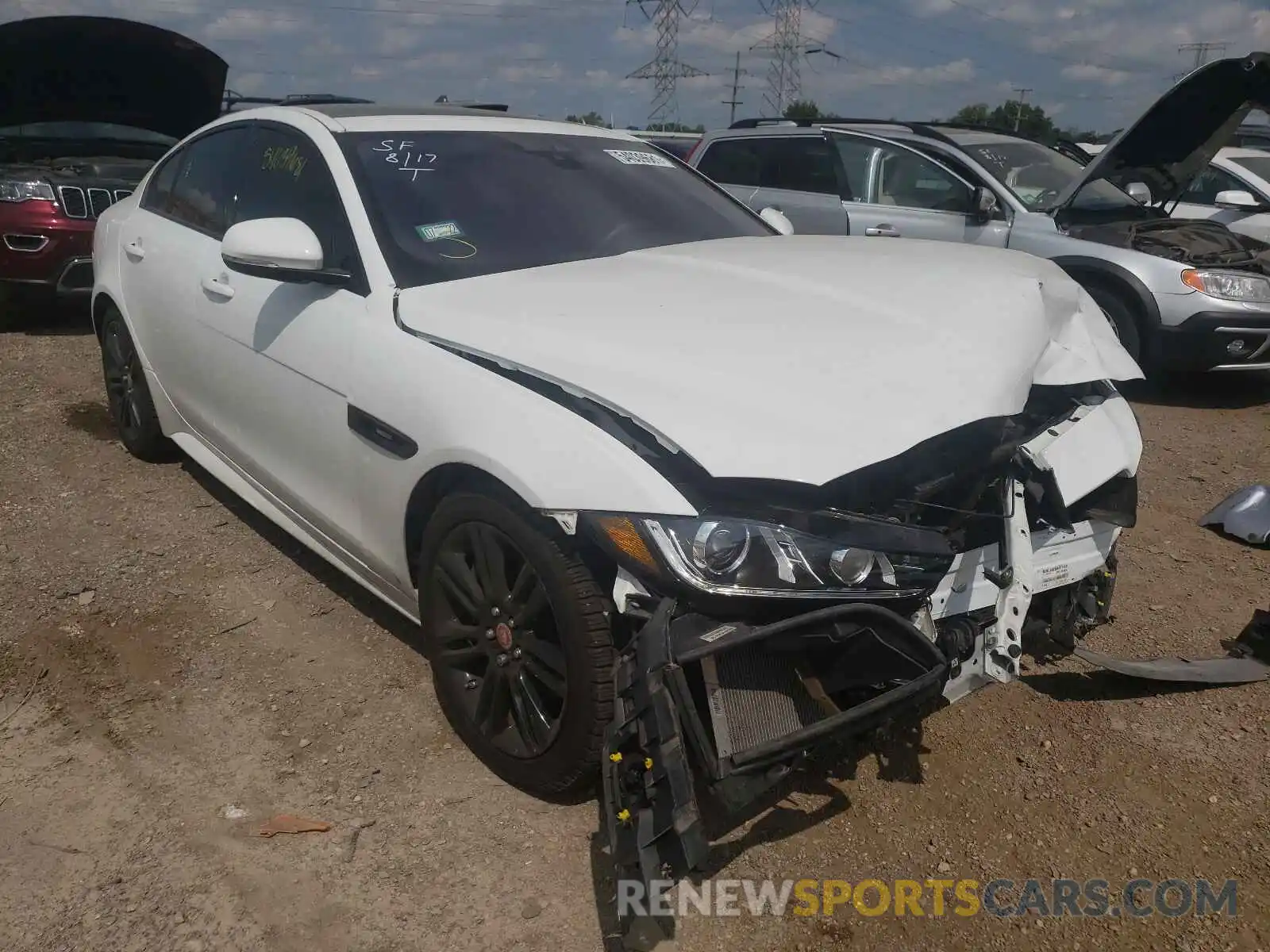 1 Photograph of a damaged car SAJAF4FX9KCP49543 JAGUAR XE 2019